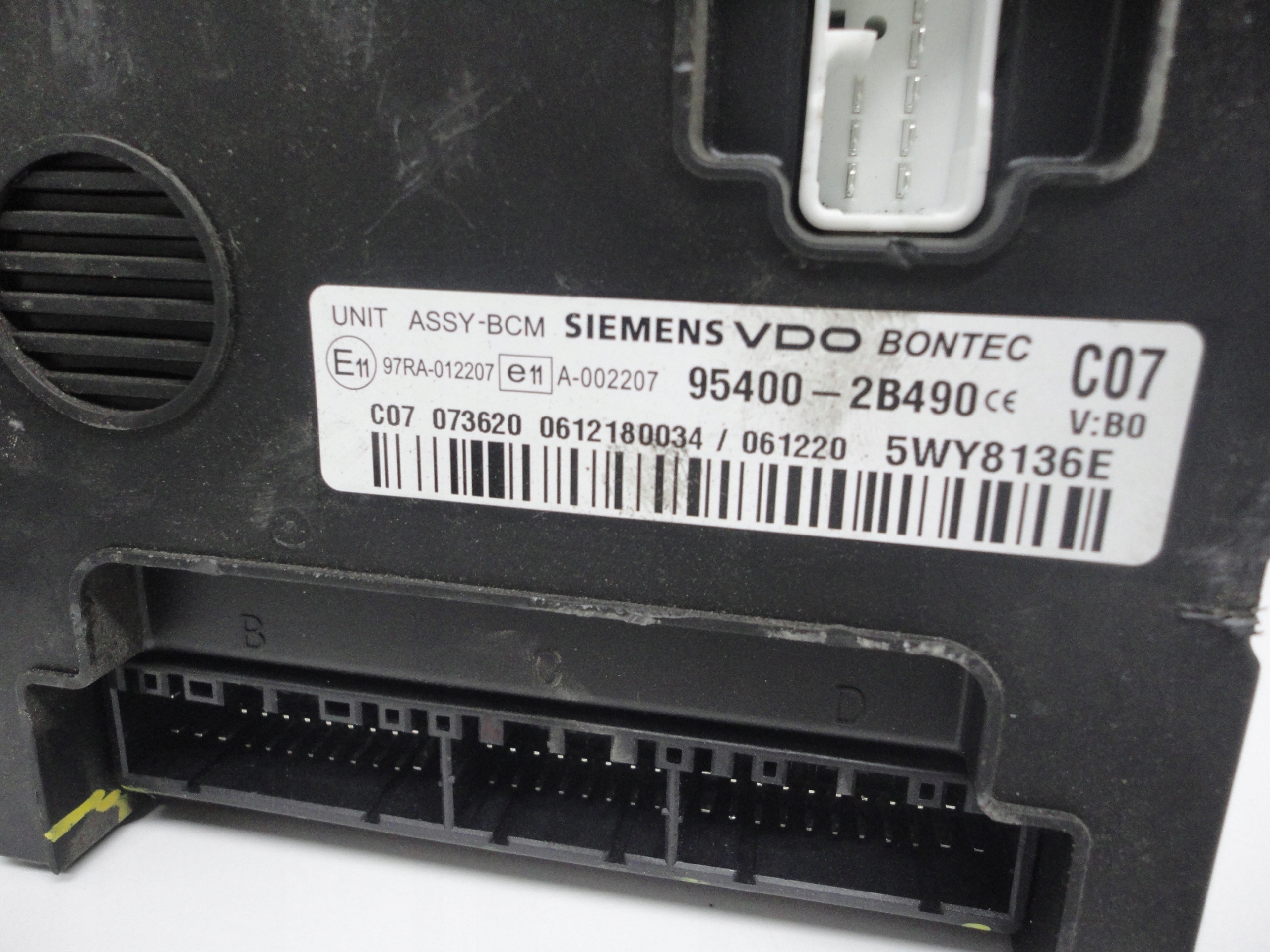 39113-27485 computer running board KIA CARENS III 2.0CRDI