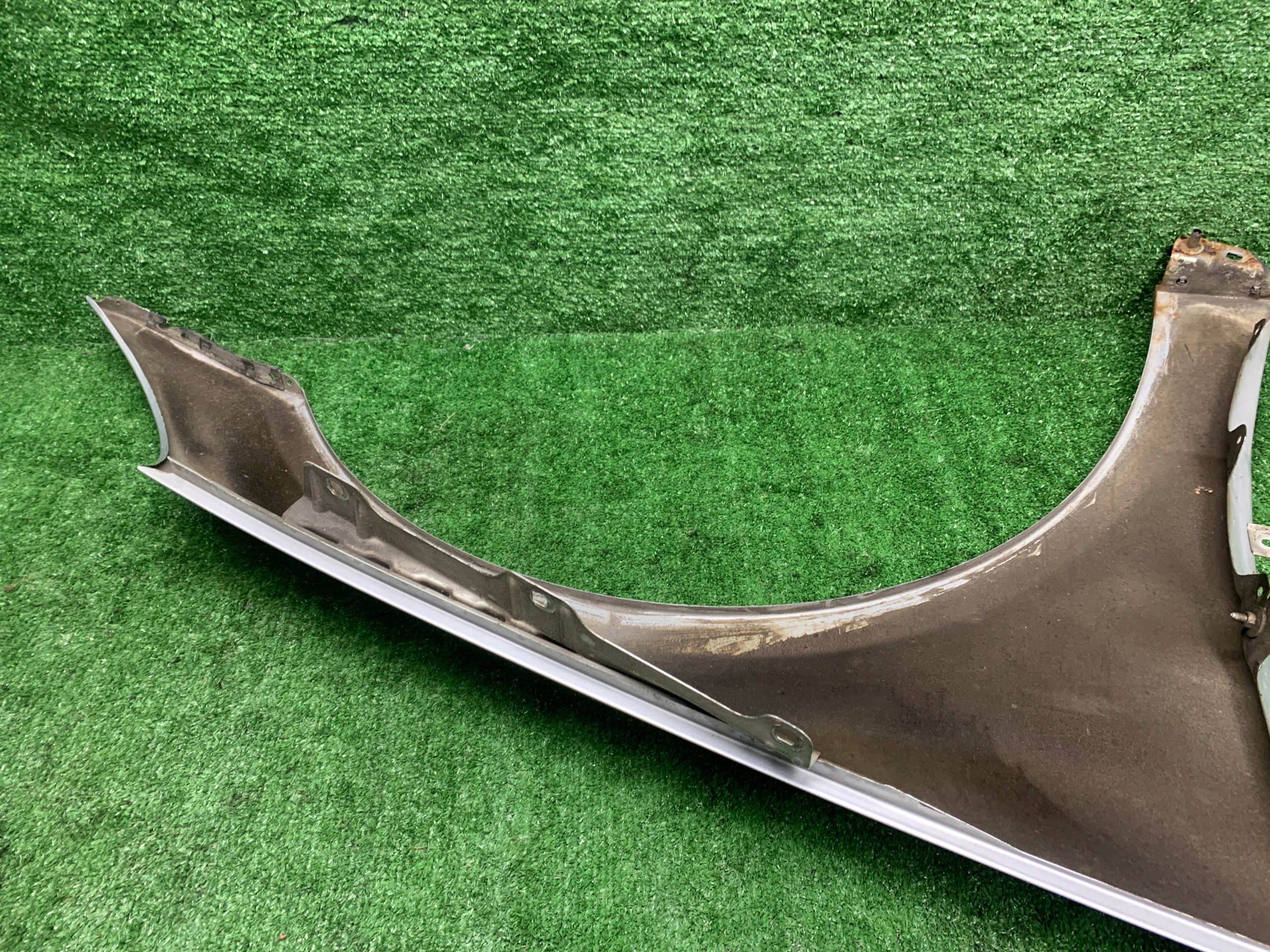 fender left front front MERCEDES R KLASA W251 775 C775