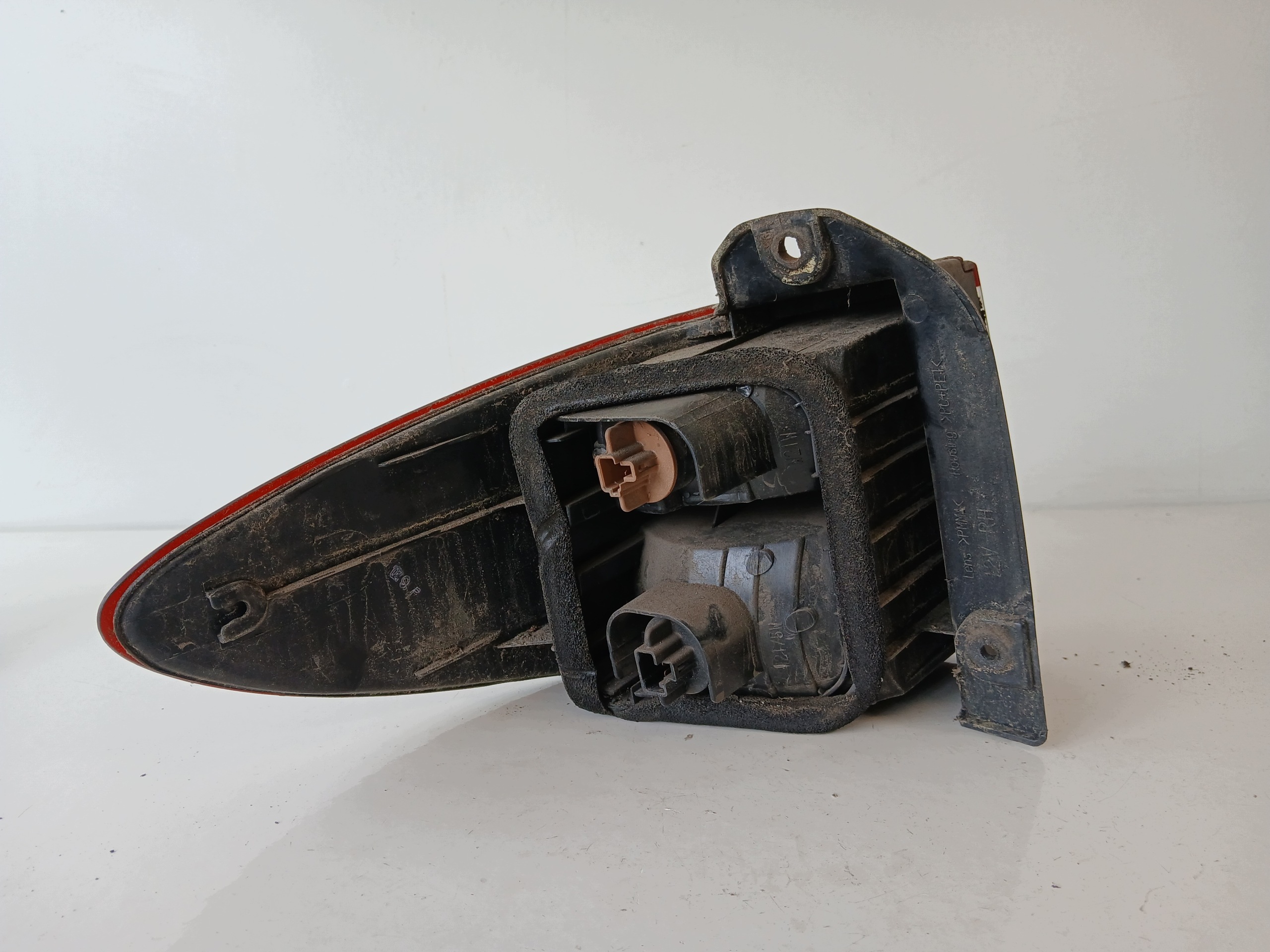 TOYOTA PREVIA II light right rear part