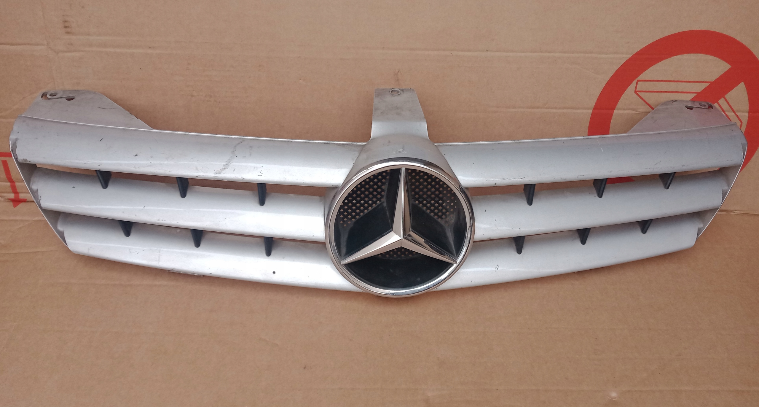 Mercedes-Benz CLS W218 Kühlergrill FRONTGRILL Kühlergitter A2198800783 - Thumbnail 1