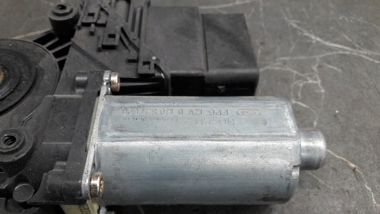 mini motor windows right rear part PASSAT B5 3B9839752BF