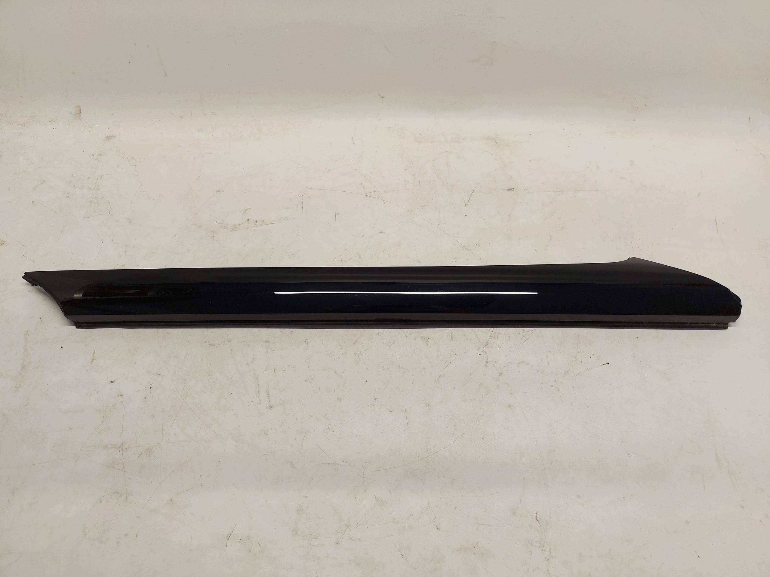 Ford Explorer Capri VII R2KB moulding slupka front left R2KB-R03683