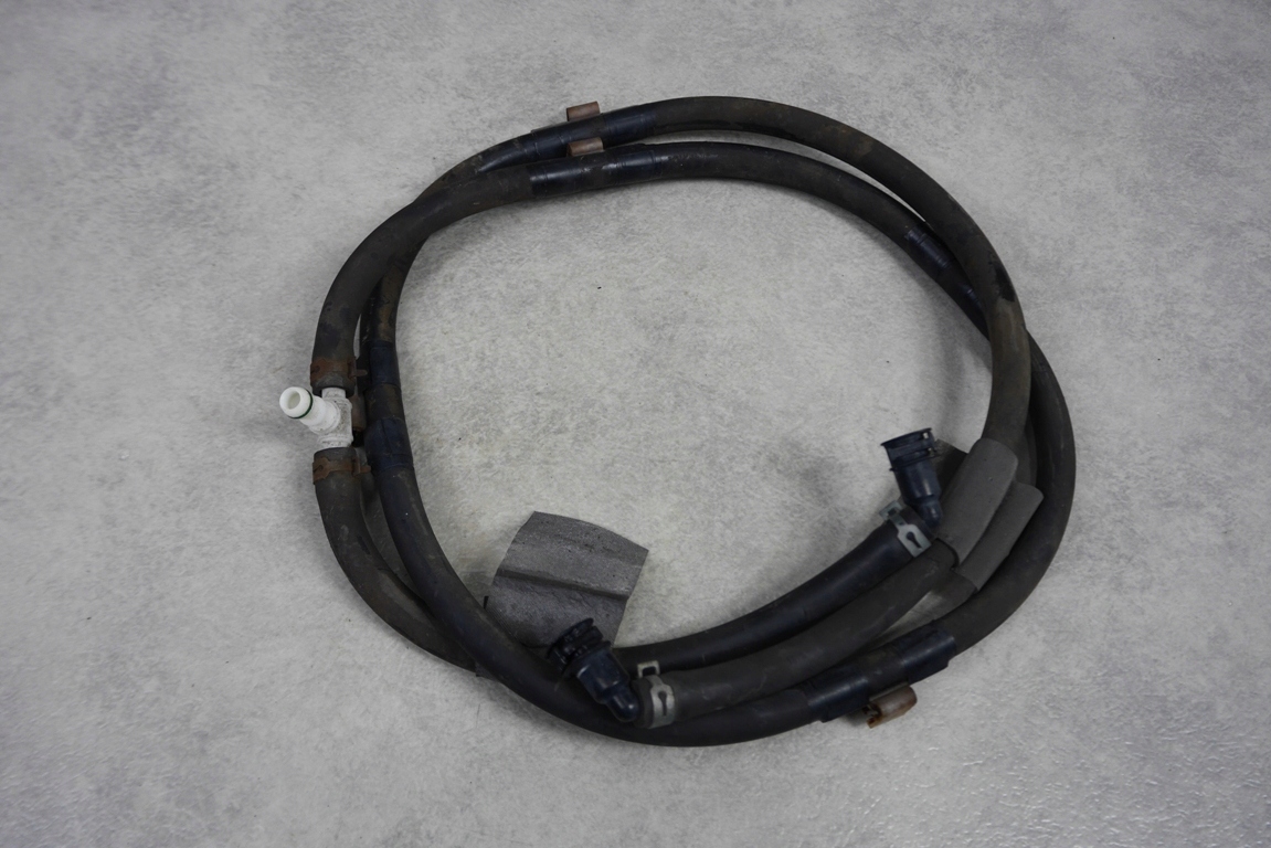 ШЛАНГ ОМЫВАТЕЛЯ ЛАМПЫ КСЕНОН MAZDA 5 II 05-08