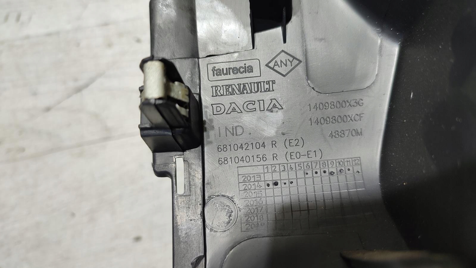 Blende Abdeckung konsole Dacia Duster und Lift 14r