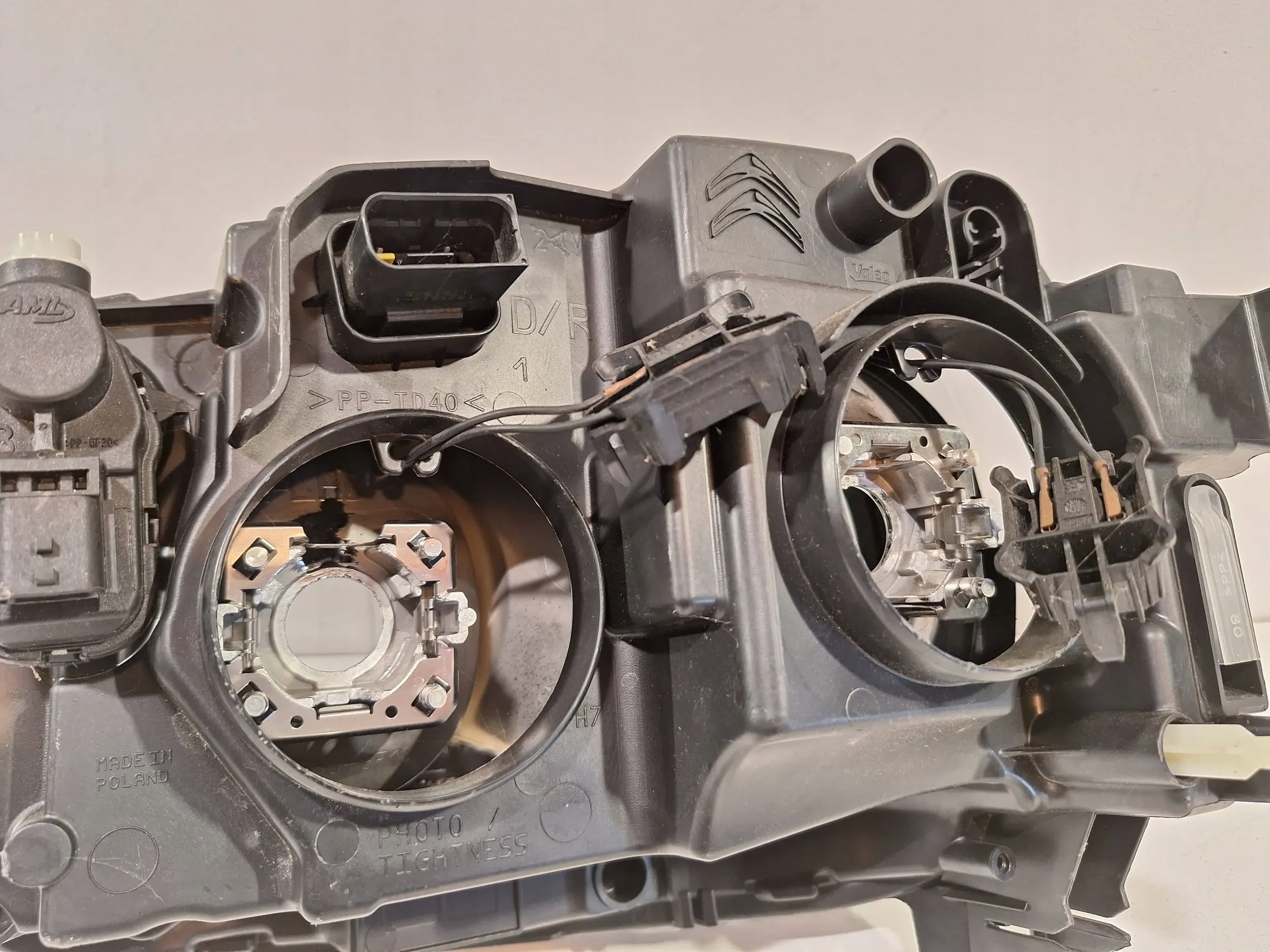 light front right new VALEO CITROEN C3 III 16