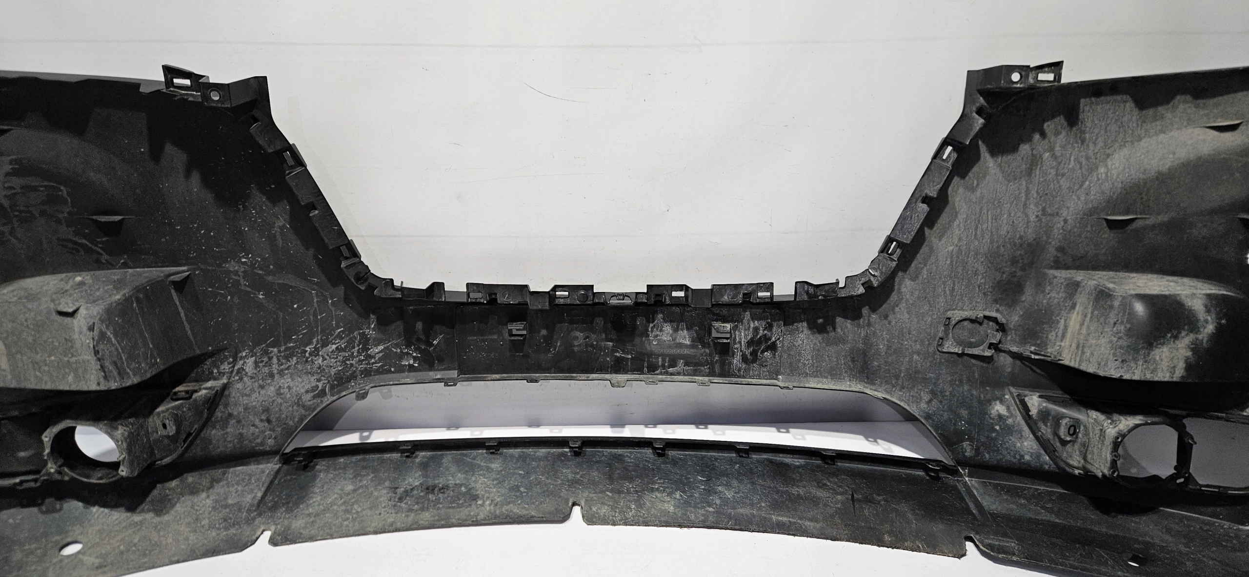 front bumper RENAULT MASTER IV 19- original 620228205R