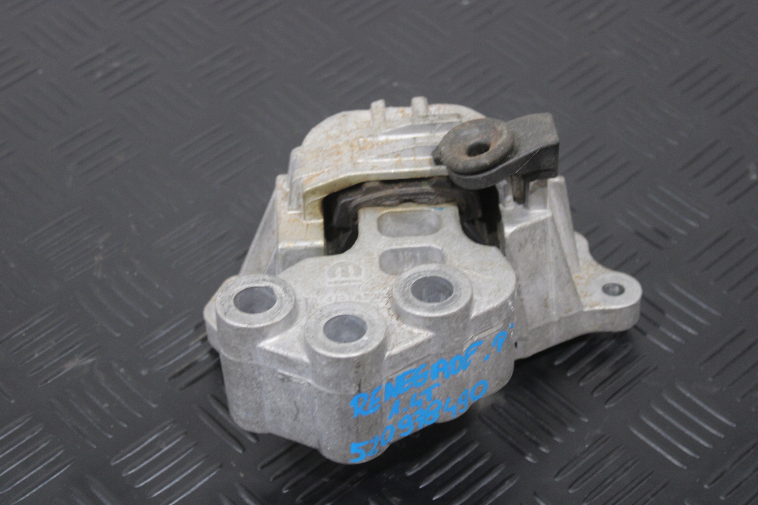 holder engine mount 520978490 JEEP RENEGADE