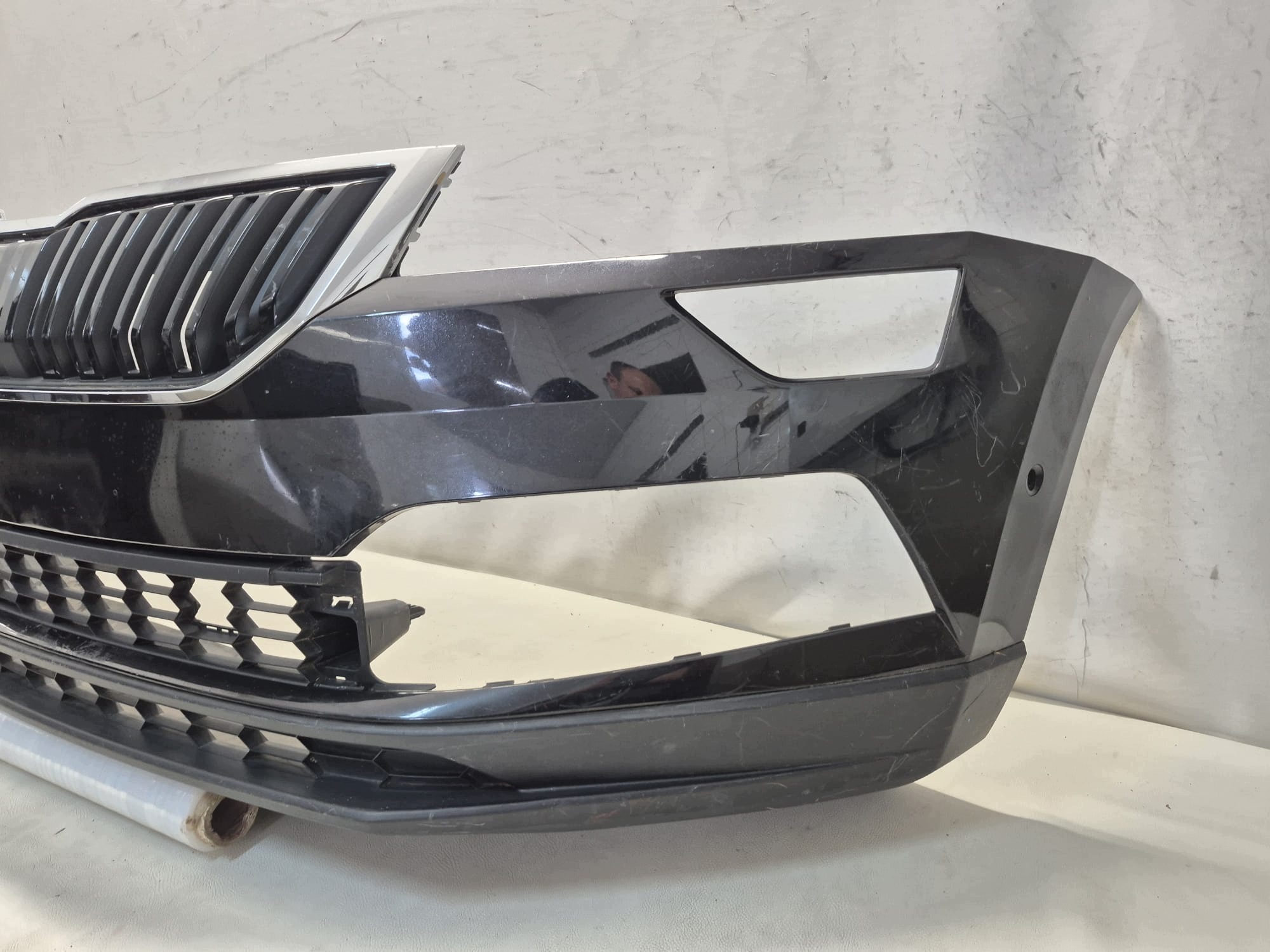 SKODA KAROQ 57A 17- bumper front front 6XPDC 57A807221