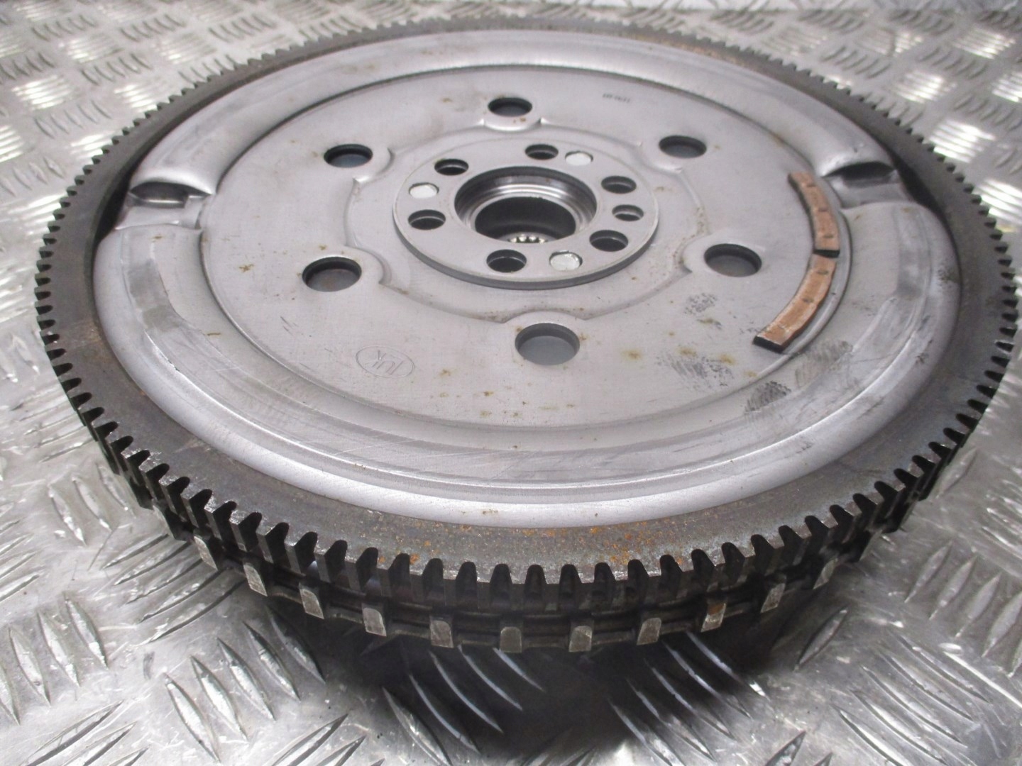 clutch RENAULT MEGANE IV 1,2TCE 302053062R