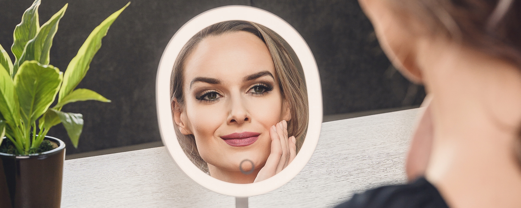 Lusterko do makijażu Humanas HS-ML03 z oświetleniem LED - białe Rodzaj stojące