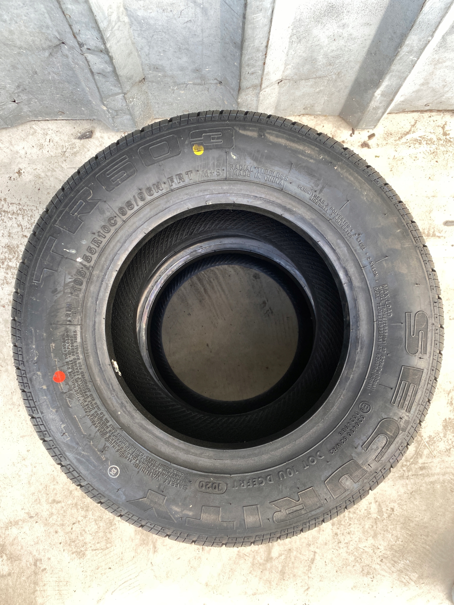 6 Opon Przyczepy Lawety Security 195/55 10C R10 Poziom hałasu zewnętrznego B