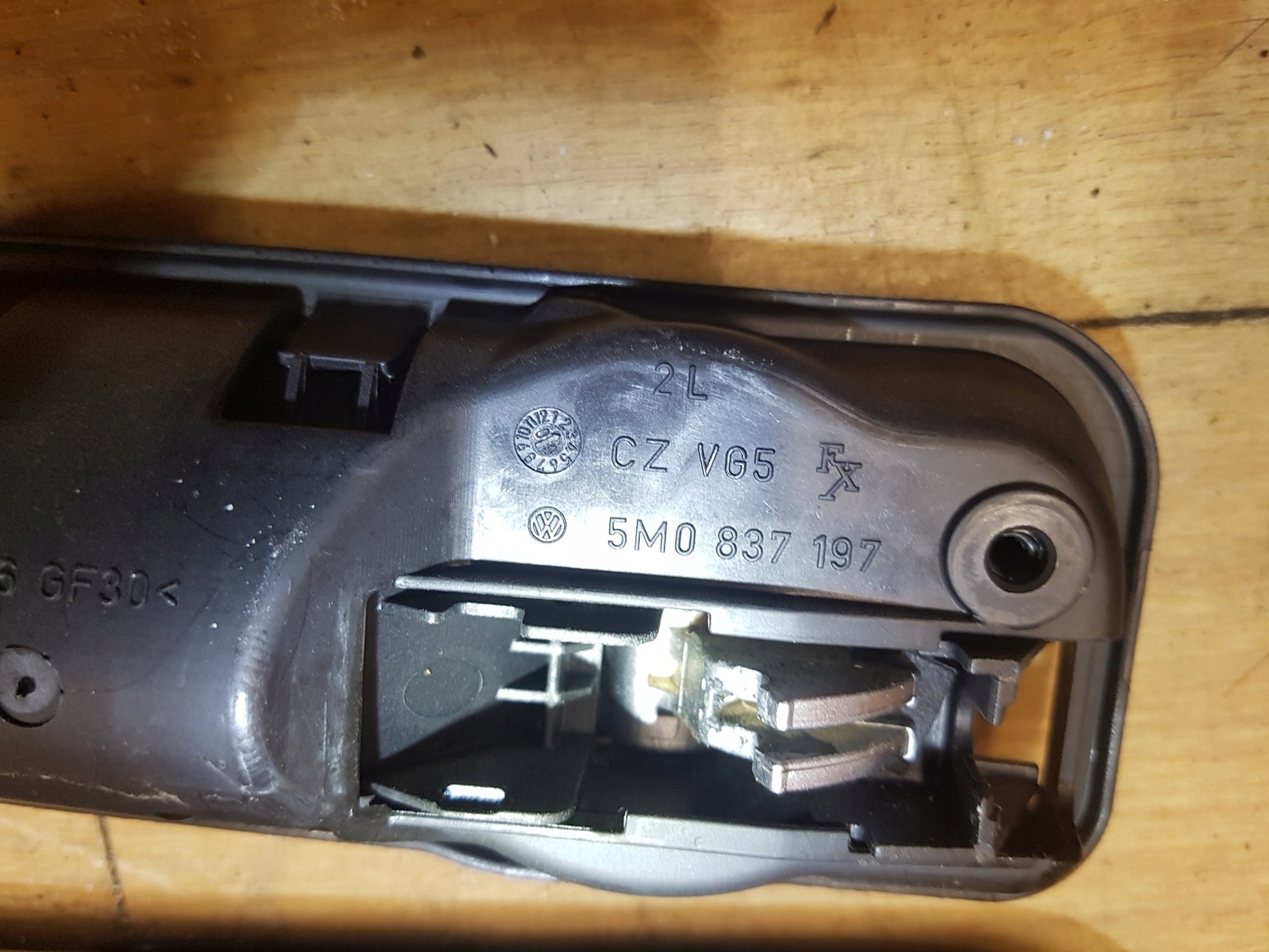 ручка двери передняя зад 4SZT комплект vw Golf V PLUS