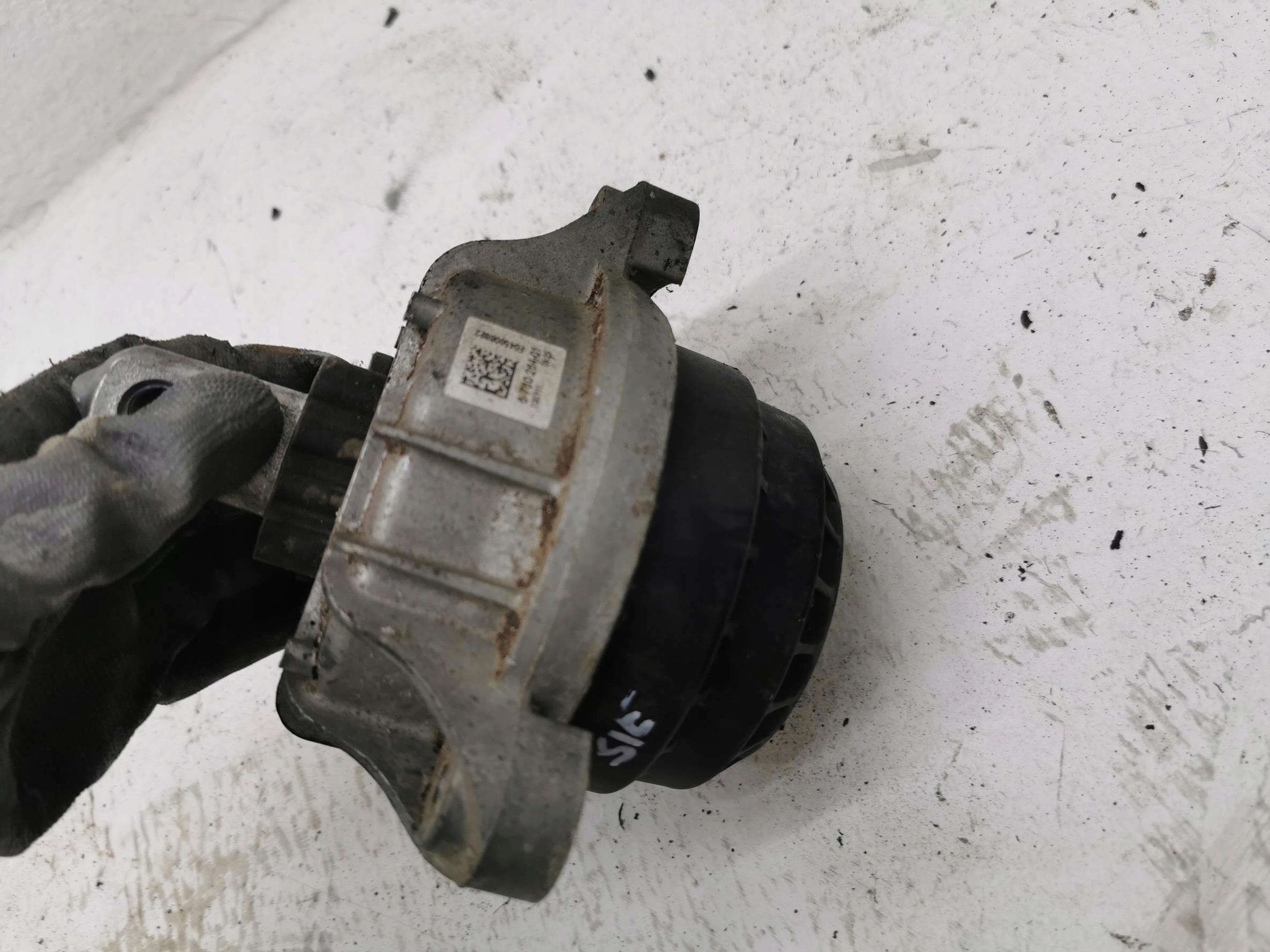 engine mount right BMW SERIA 5 F10 F11 6780264