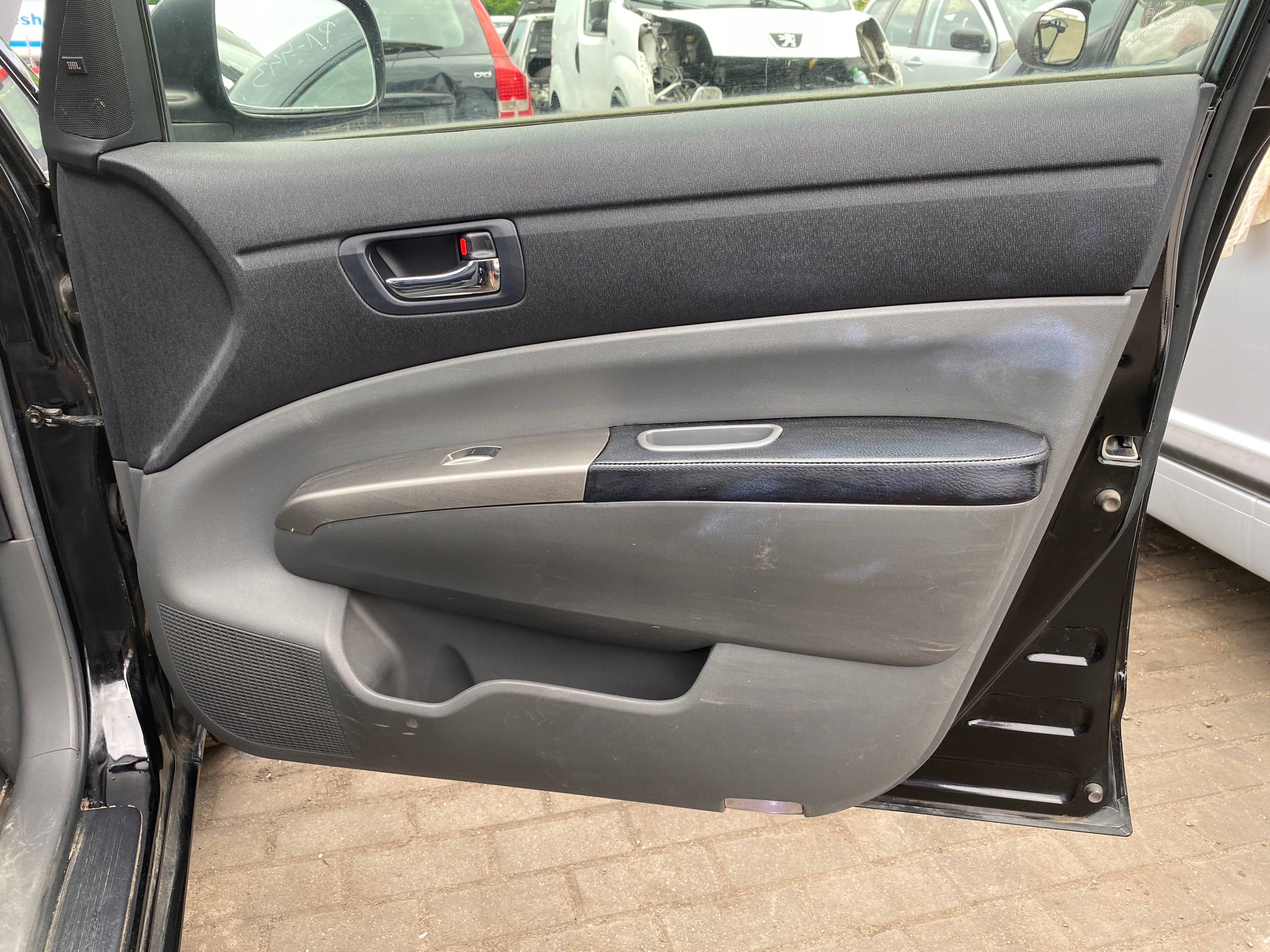 upholstery side right front Toyota Prius 2 II FL 03-09