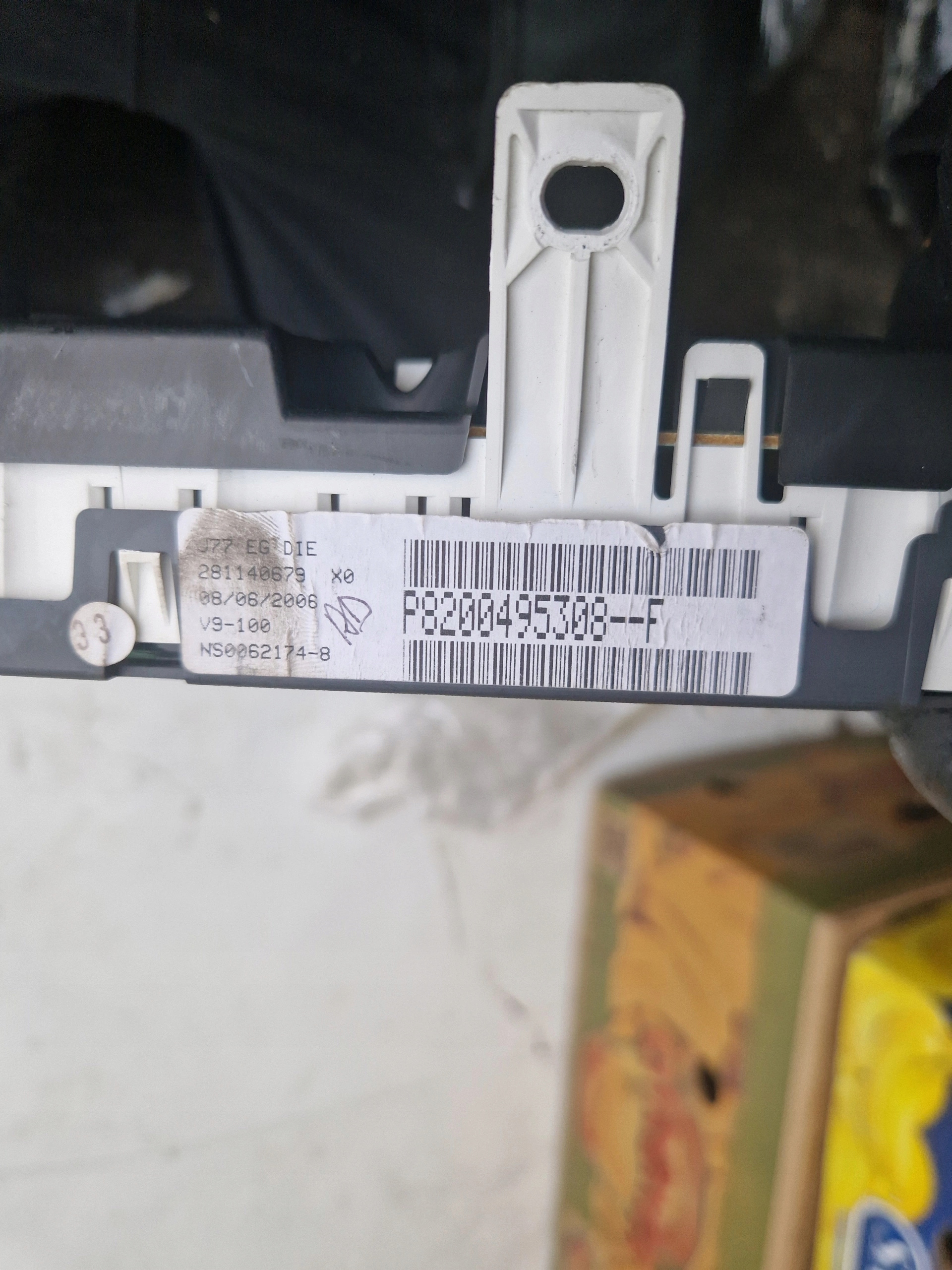 спидометр часы renault MODUS