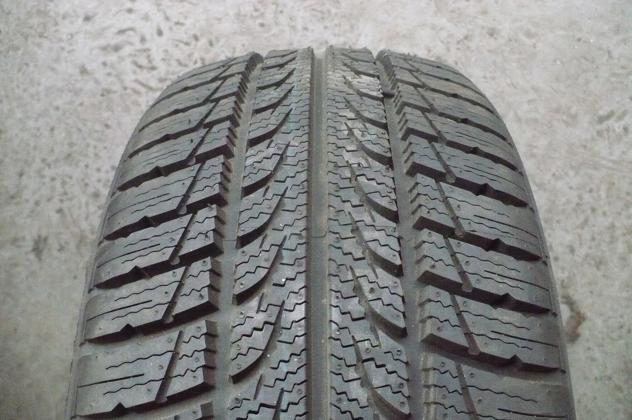 Kumho Solus Vier KH21 195/55R15 Nová 2022
