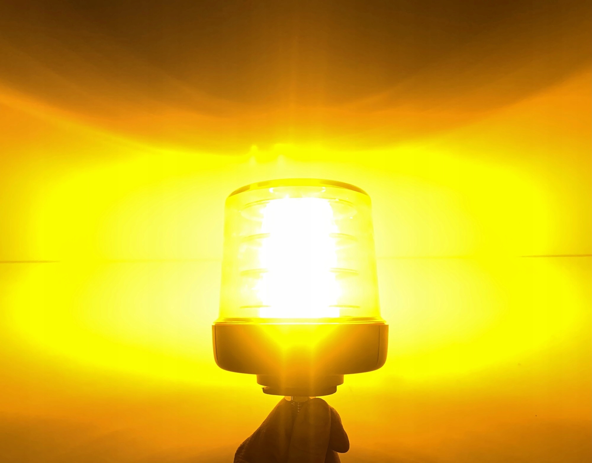 KOGUT LAMPA OSTRZEGAWCZA LED DIODOWA ŚRUBA 12V 24V Kolor pomarańczowy