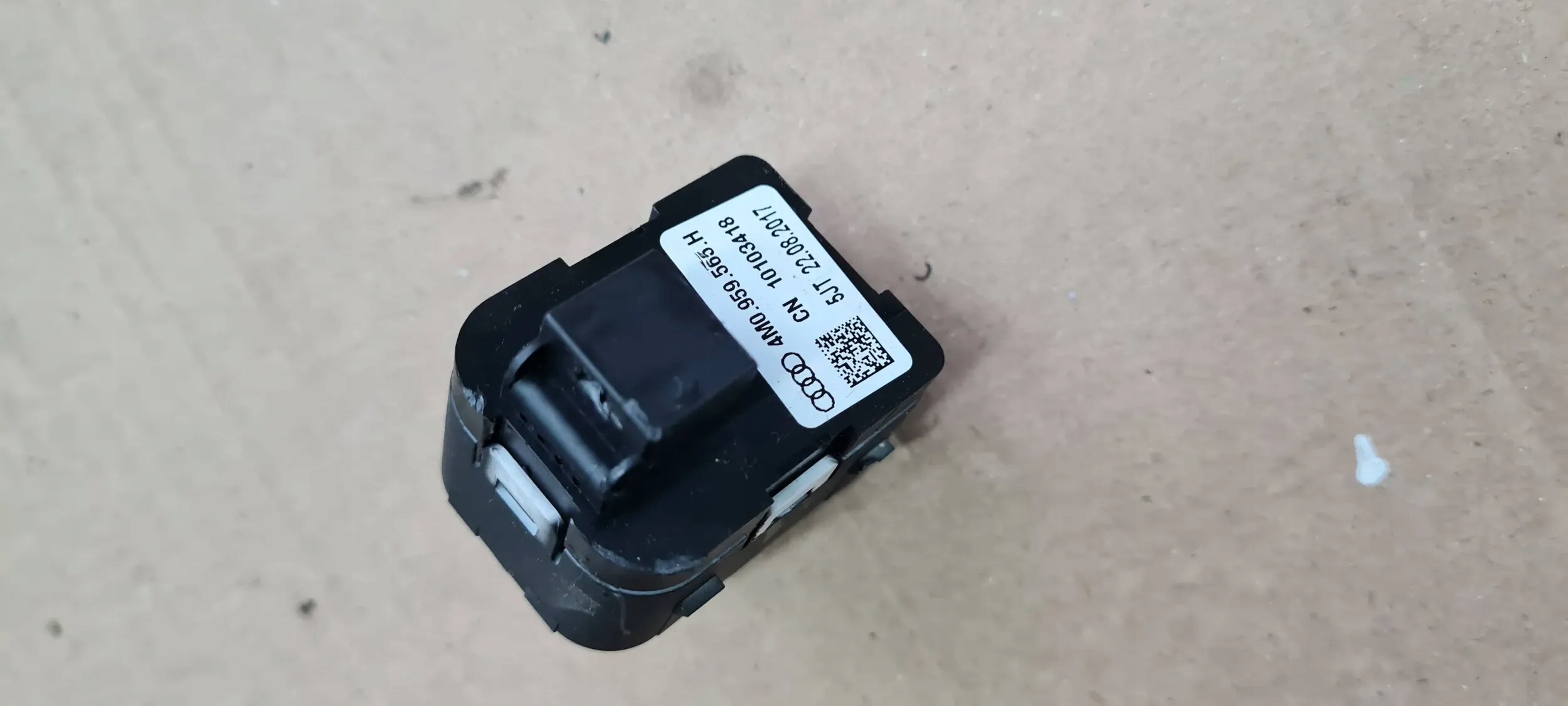 A5 8W PANEL button control seat 4M0959565H A4 B9 8W
