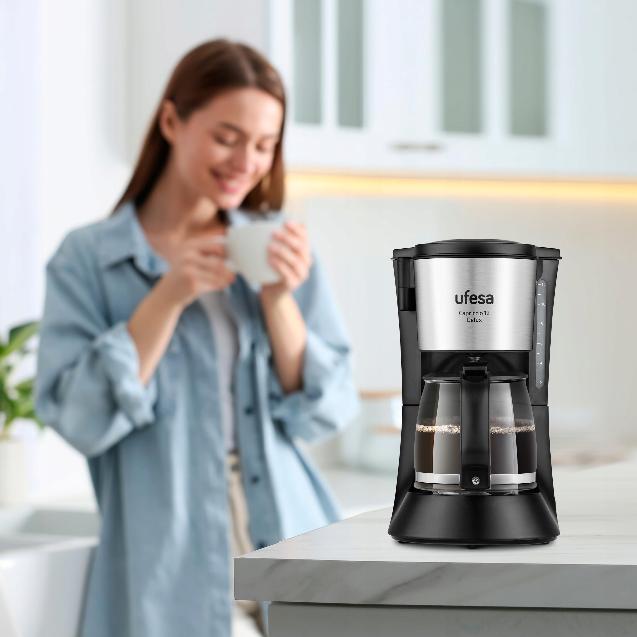 UFESA CG7125 Ekspres Do Kawy 12 Filiżanek 680W 12L Stal Nierdzewna — miniatura 5