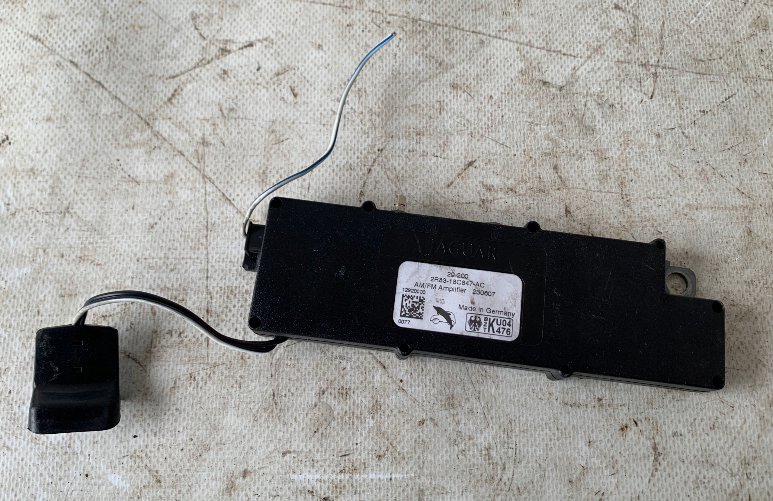 antenna amplifier JAGUAR S-TYPE 2R83-18C847-AC