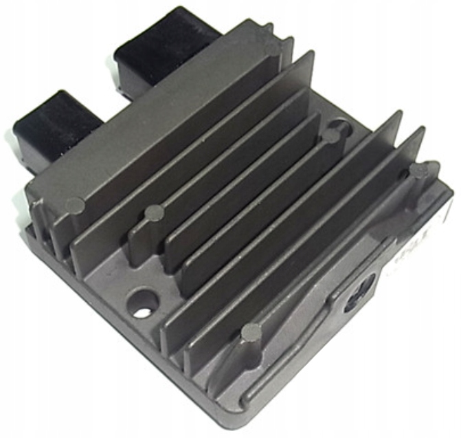 Regulátor napětí usměrňovač Honda Cbf 600 08-09 Nový