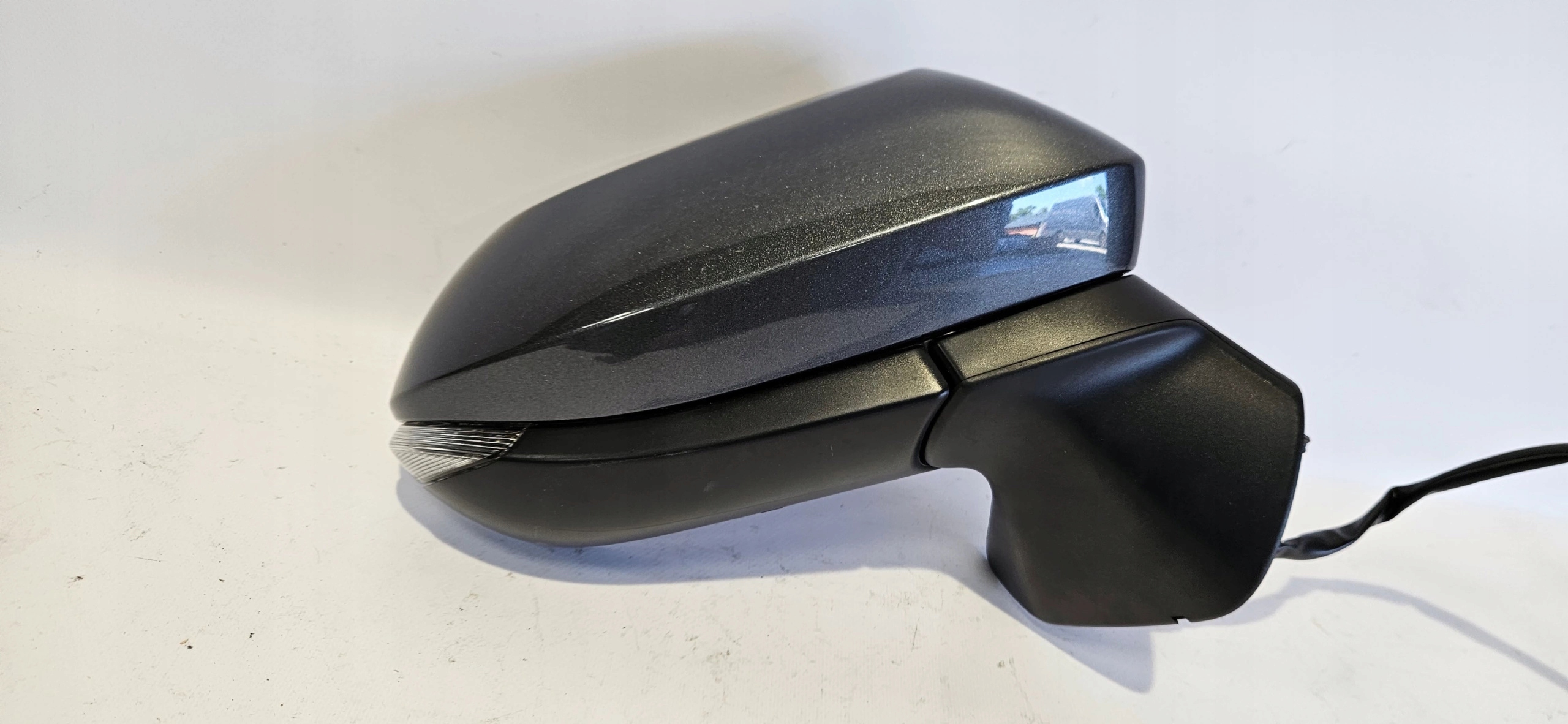 mirror right TOYOTA YARIS CROSS 20- 6 PIN original