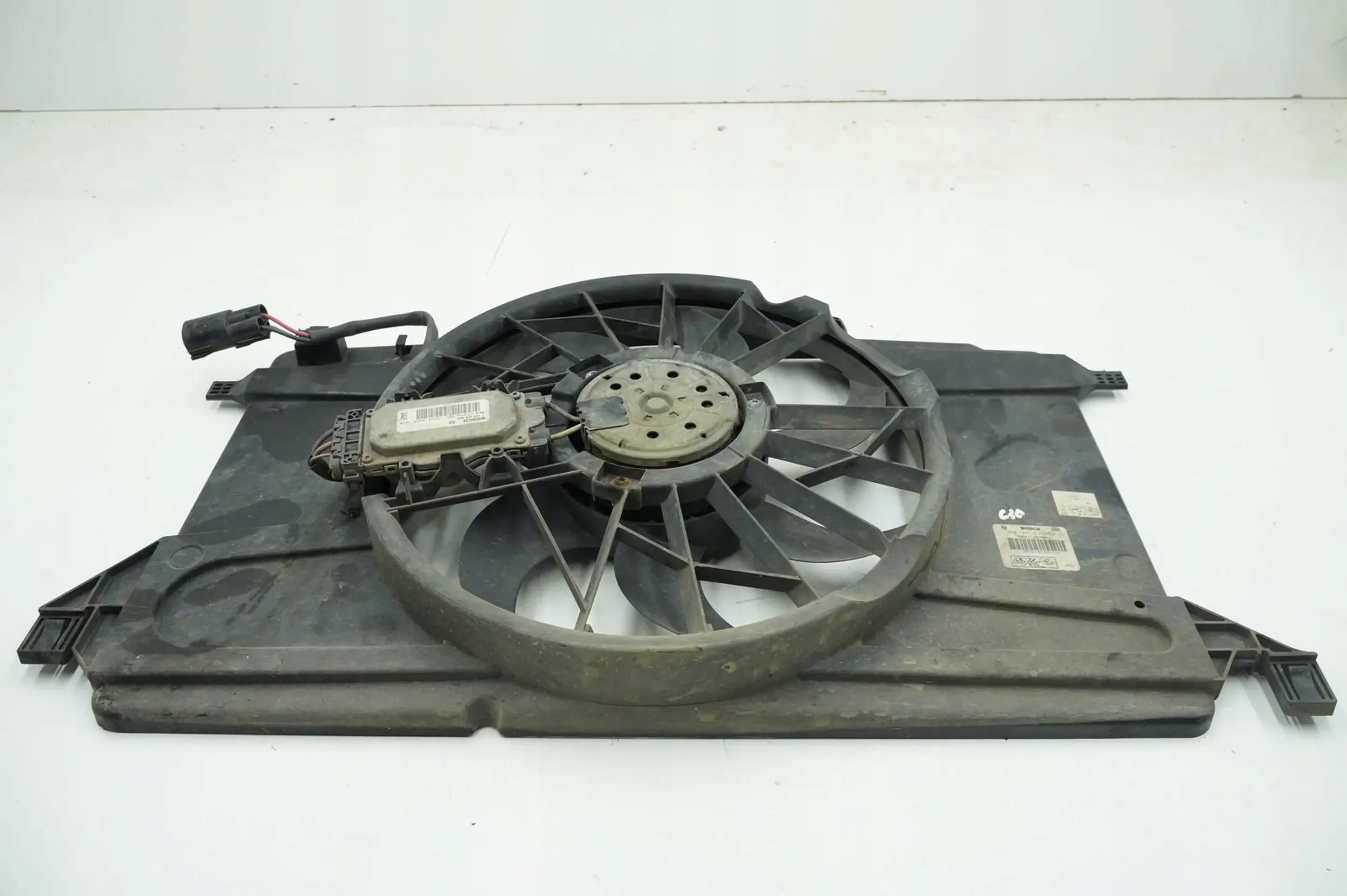 WENTYLATOR WIATRAK CHŁODNICY Volvo C30 3M5H-8C607-TA