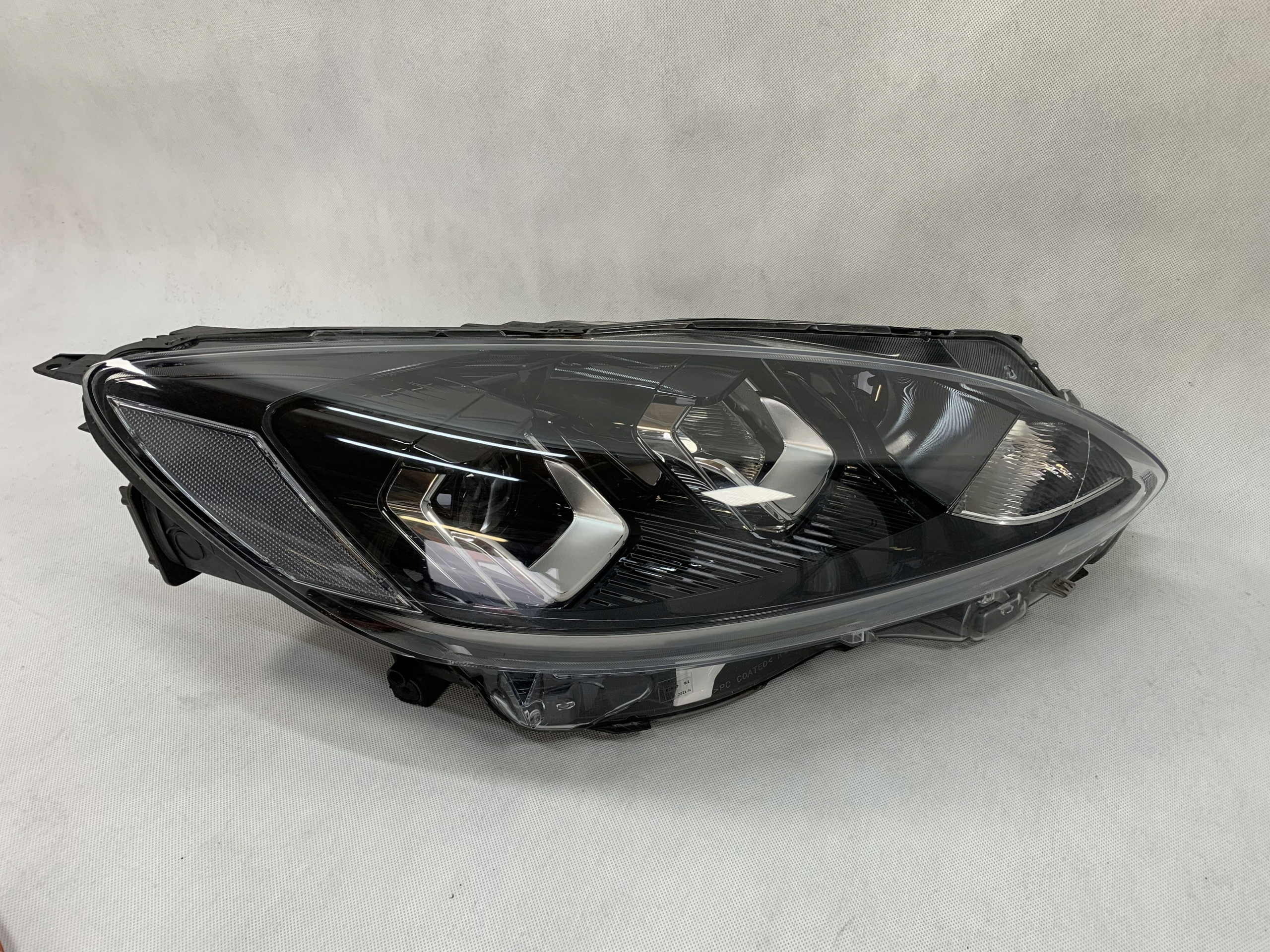 light front right Ford Kuga 3 III FL Espace 19-21r LV4B-13E014-CA 01.26