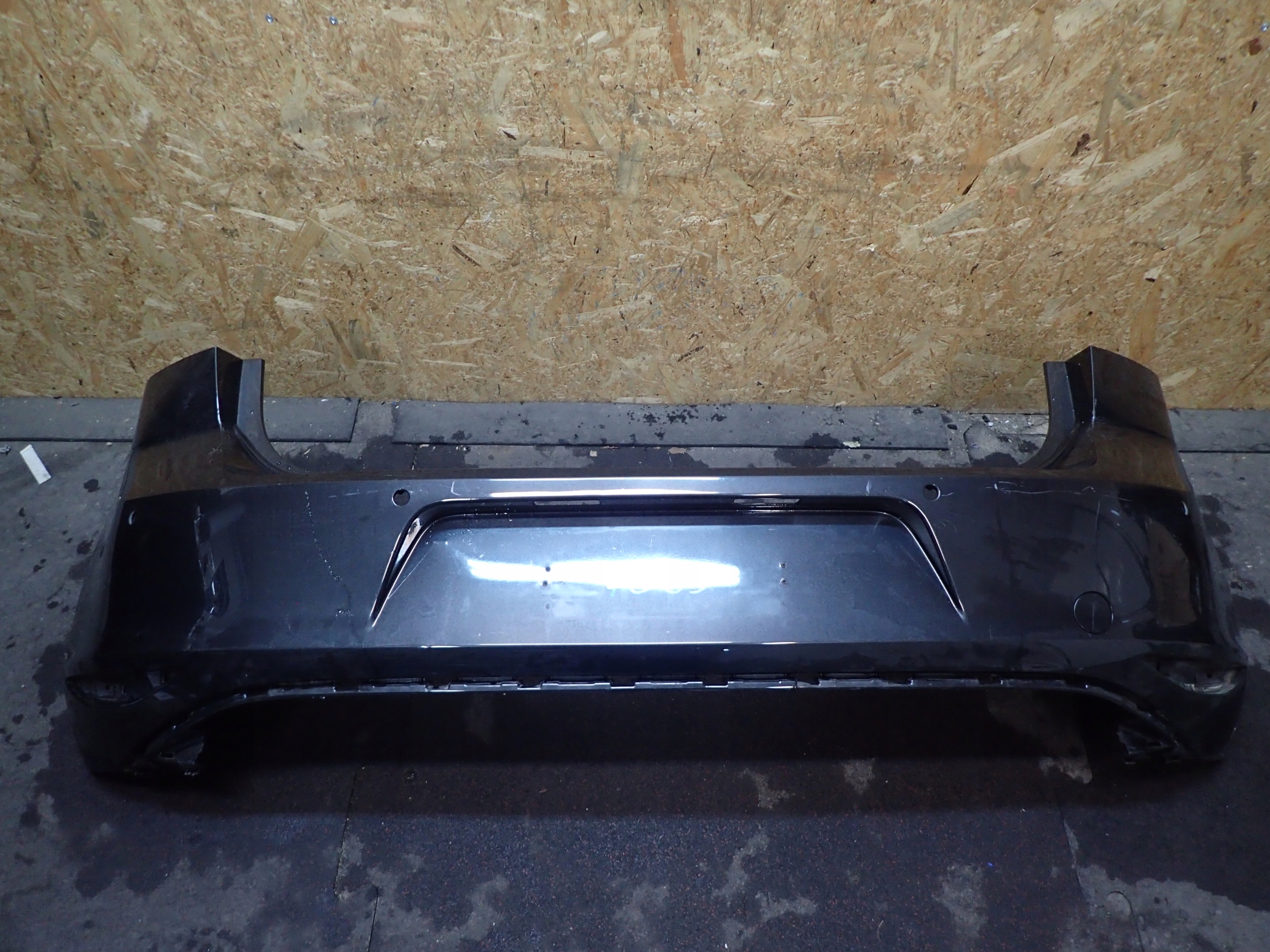 BUMPER REAR PART VW GOLF VII 7 HB