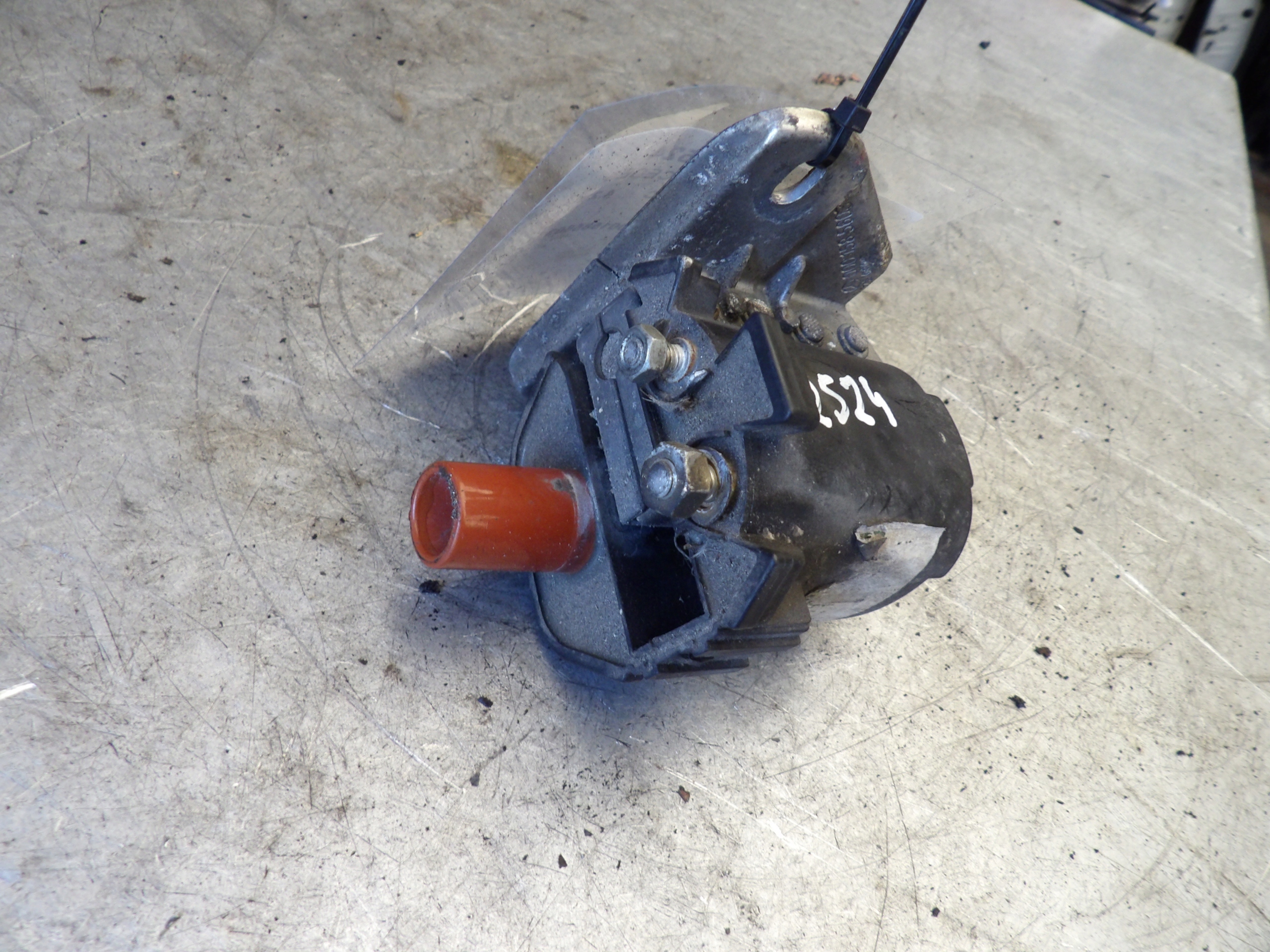 Mercedes W126 Coupe coil ignition 0001585603