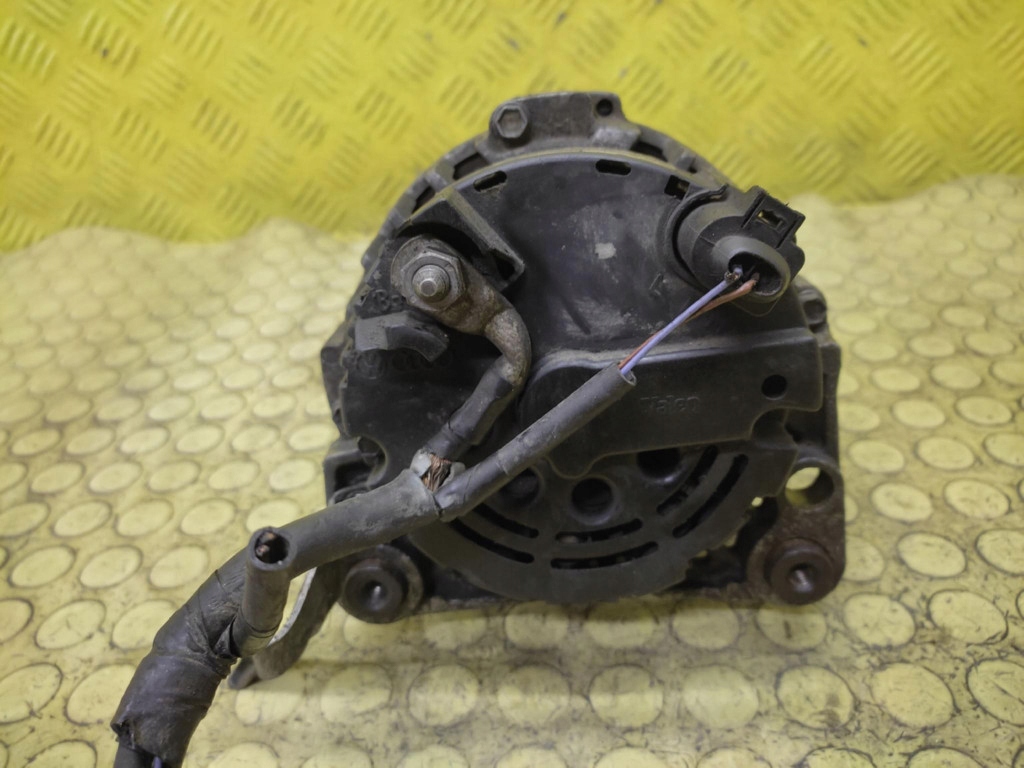 VW POLO III 1.4 alternator 037903025S