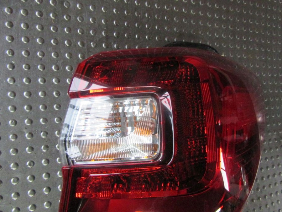 subaru Outback V фонарь правый led