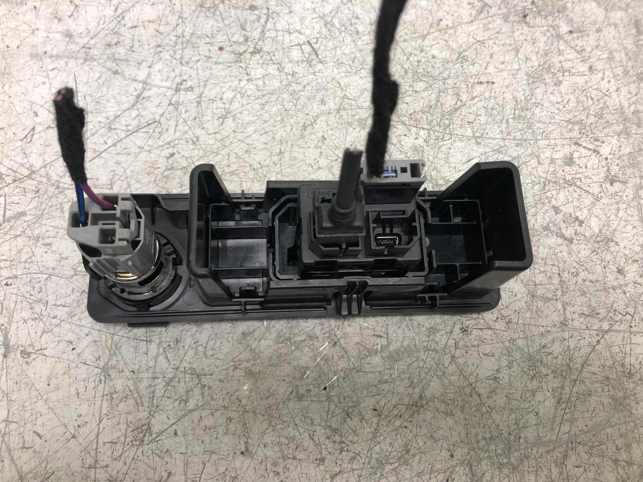 adapter ZLACZE USB FORD MONDEO MK5