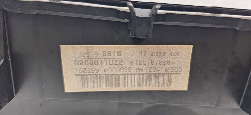 dials VW BORA 1J0919881B