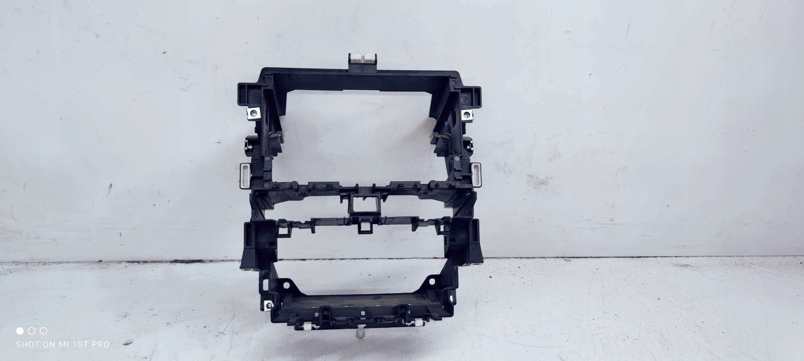 KOSZ 2 DIN AUDI A3 8P LIFT ORYGINAL 8P0858005C