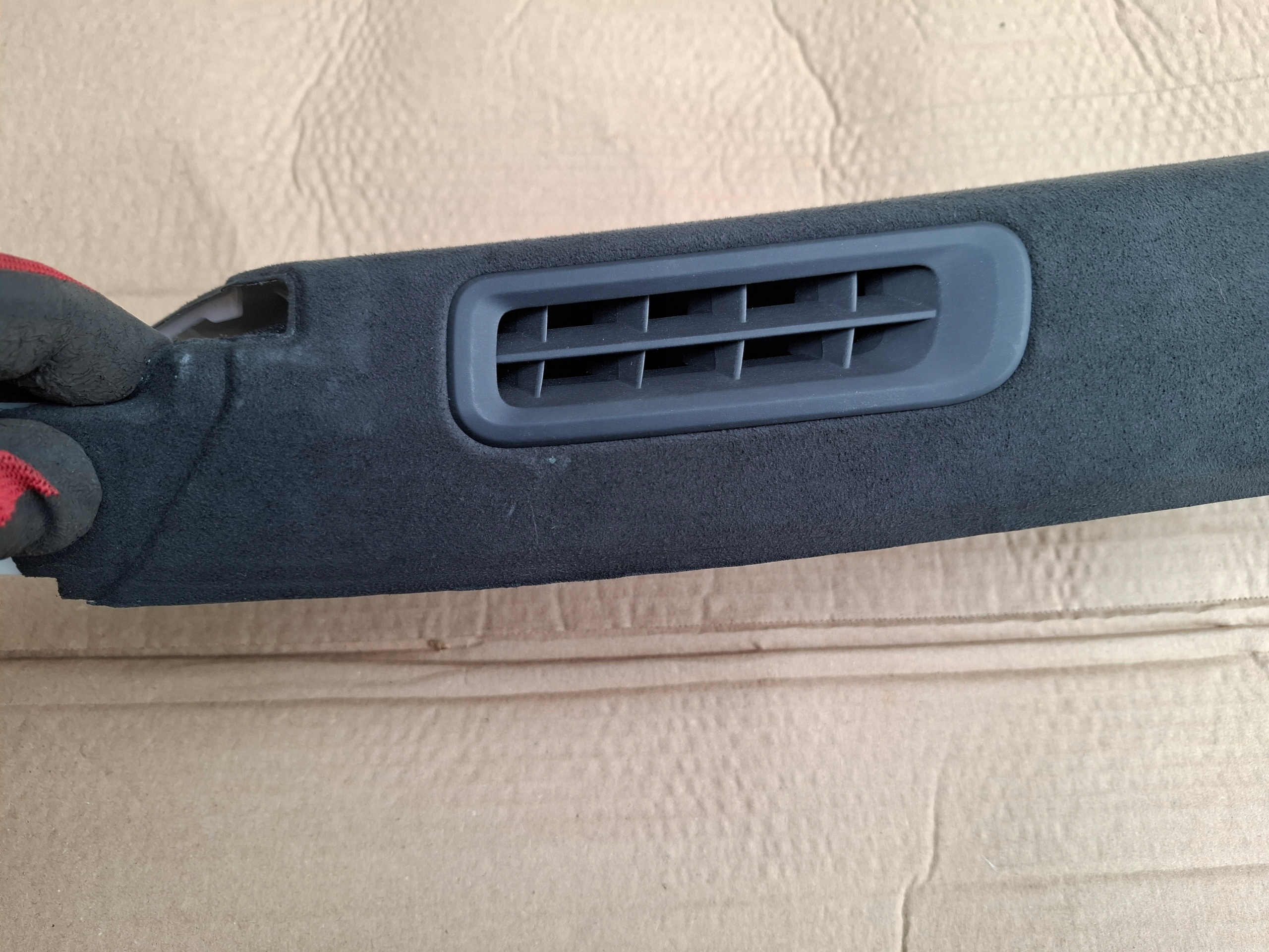 Blende Abdeckung SLUPKA rechts PORSCHE TAYCAN 9J1867234E