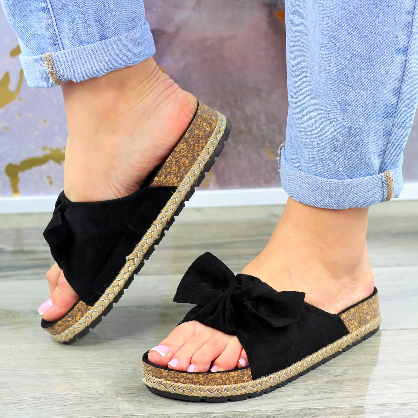 ZAMSZOWE SOLIDNE PROFILOWANE KLAPKI DAMSKIE NA KORKU Z KOKARDĄ BLACK 37 Materiał zewnętrzny inny