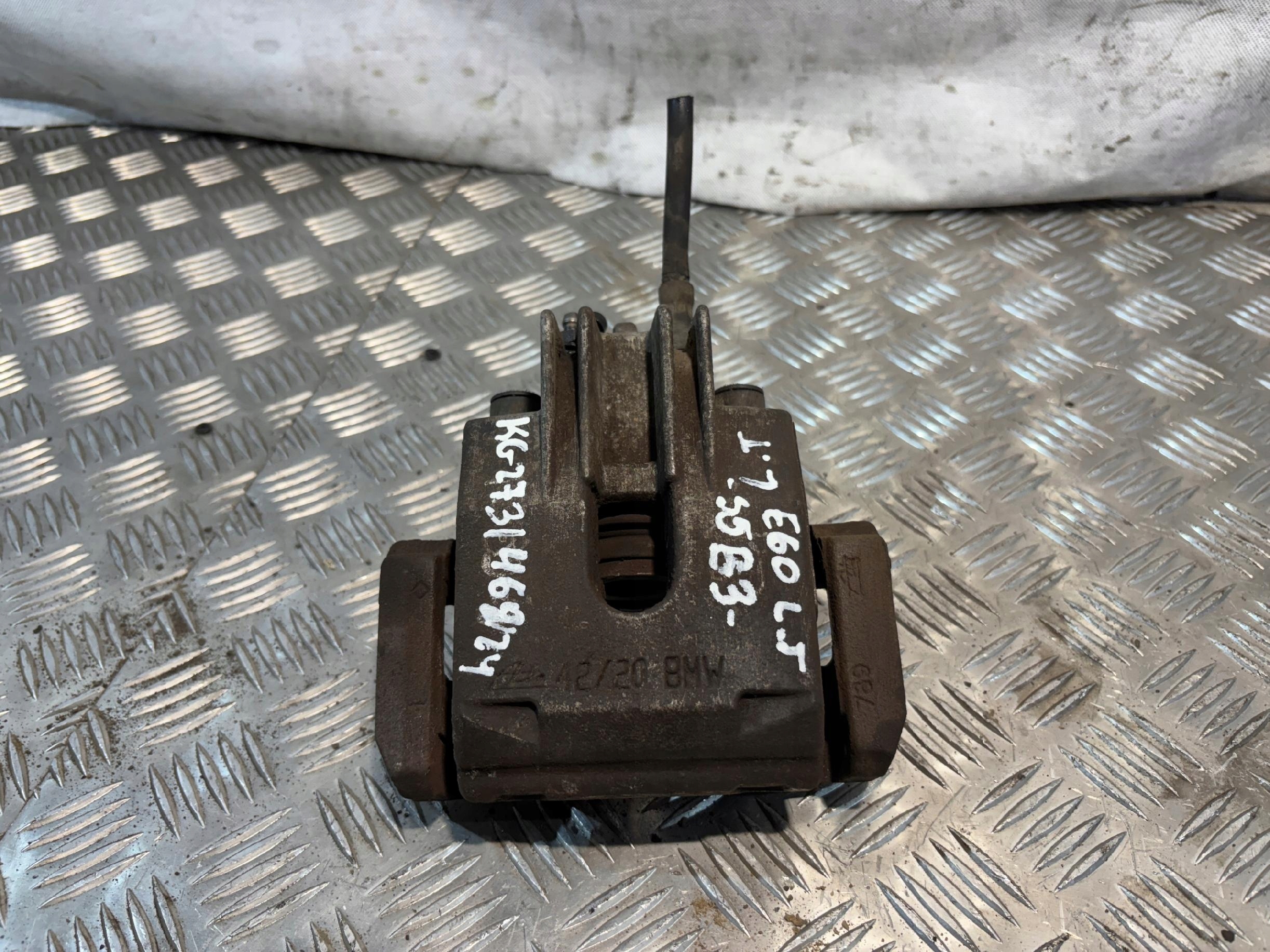 caliper brake left rear part BMW E60 2,0D