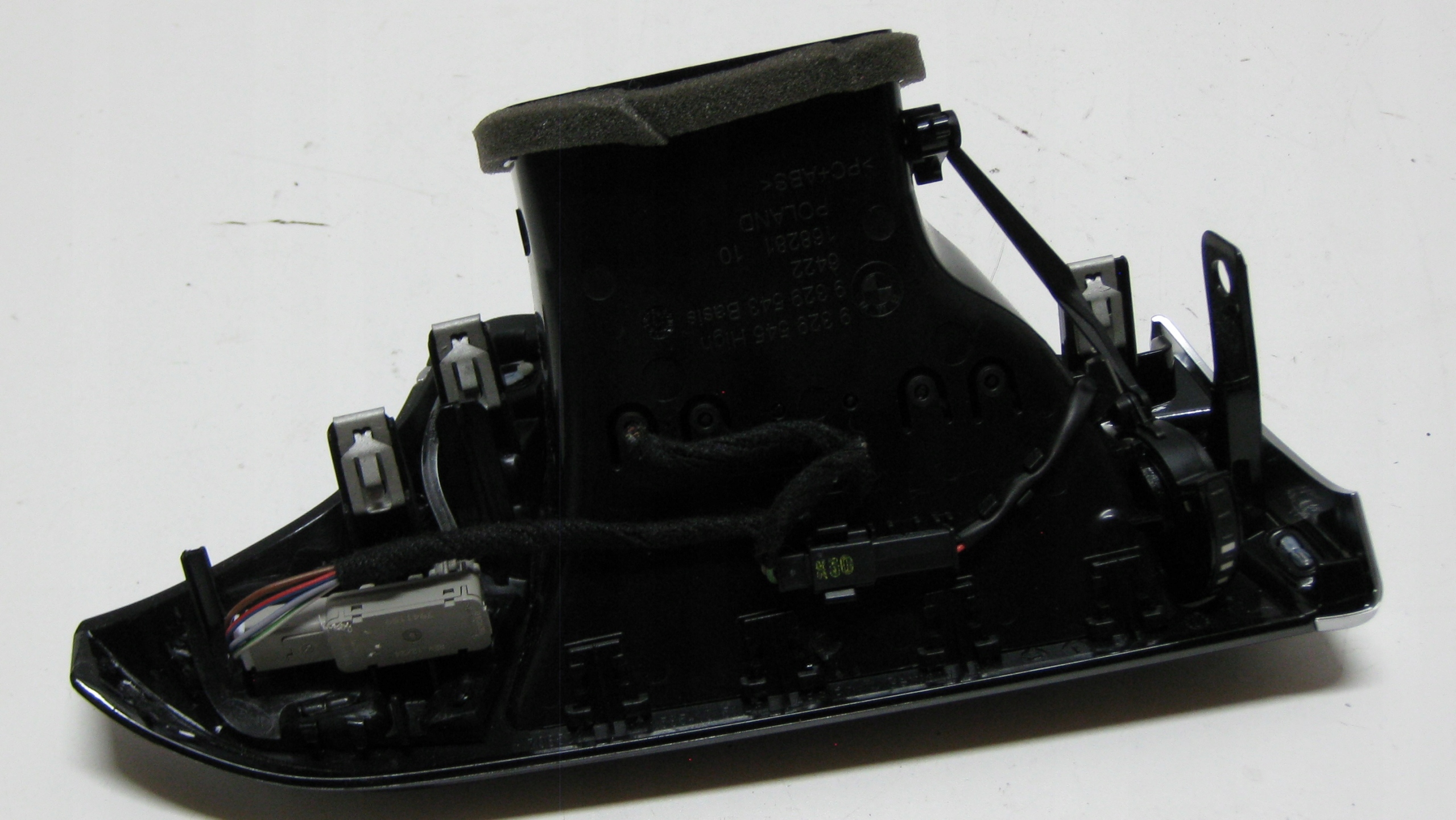 BMW 5 G30 3.0D 19R grid air conditioning devices DEKOR 9329545