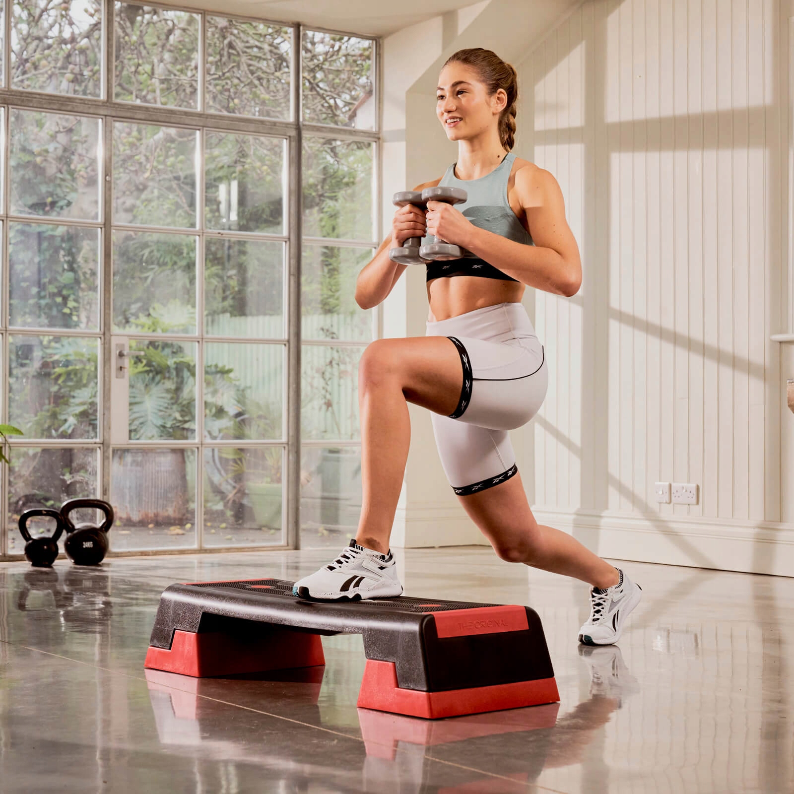 REEBOK STEP CZARNO-CZERWONY RAP-11150RD Marka Reebok