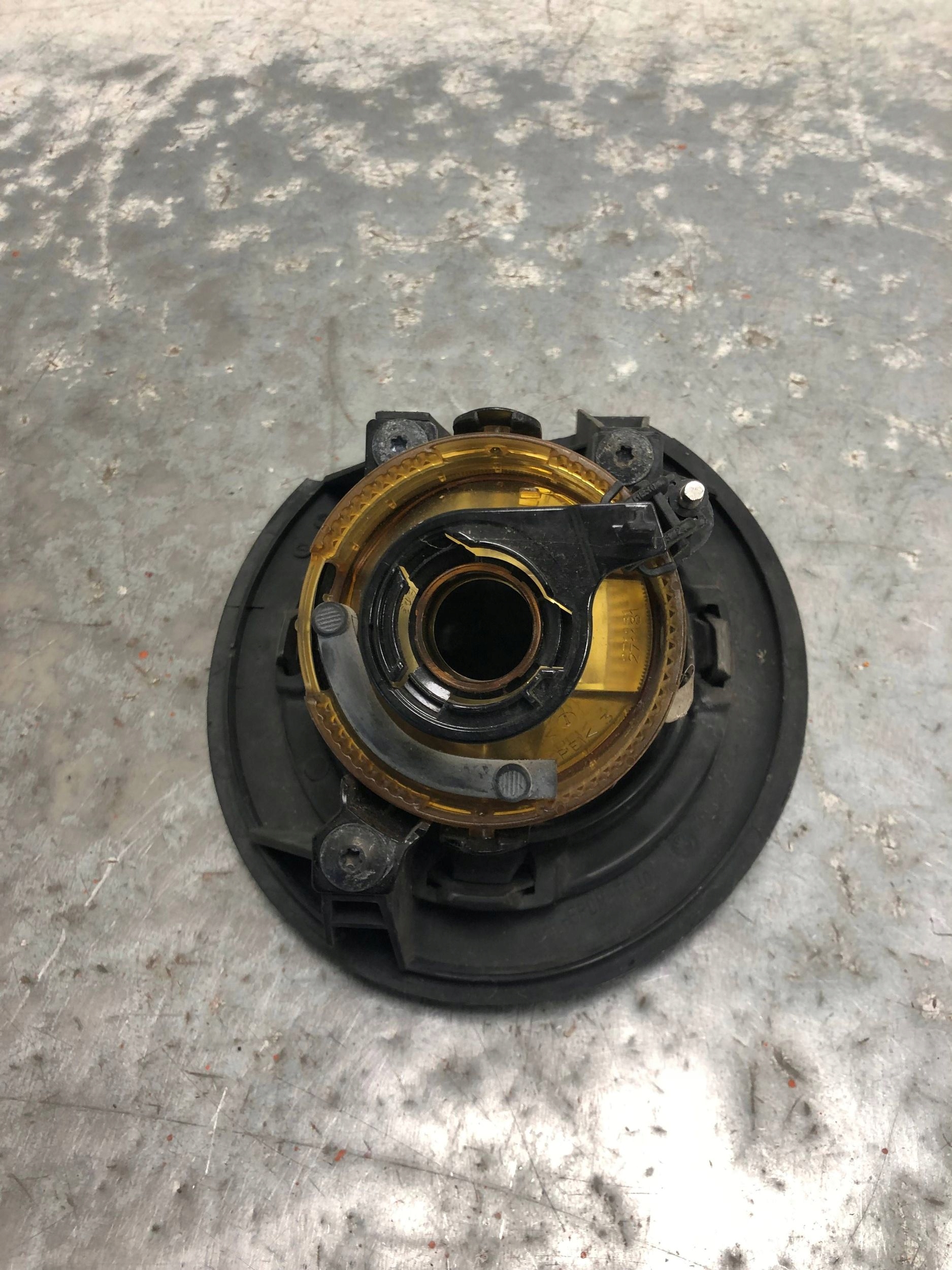 fog light right front VW TOURAN II 1T0941699H