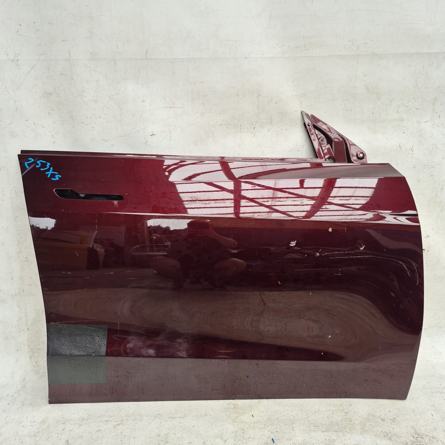 TESLA MODEL Y 20-> door front front right