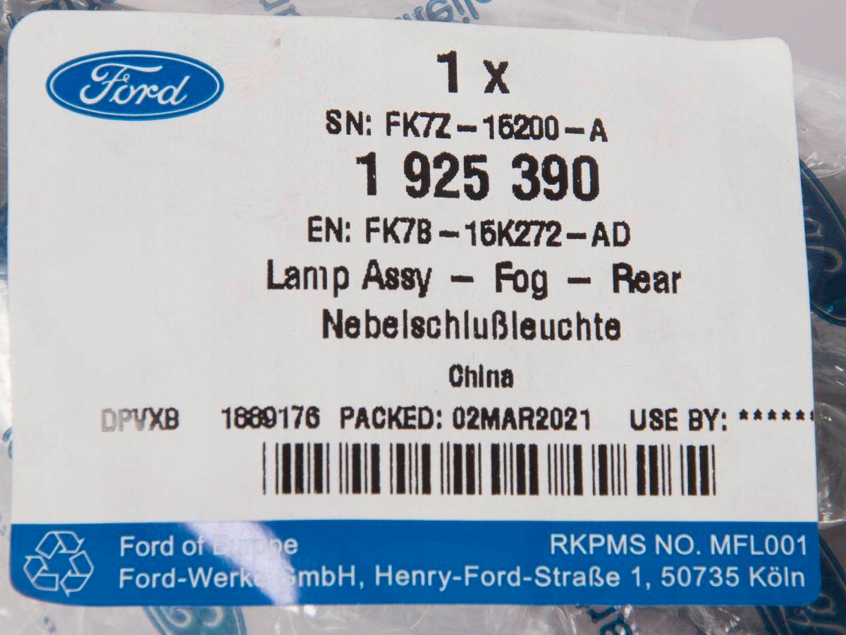 LAMPA PRZECIWMGIELNA PRAWY TYL EDGE 15 18 Installation side right