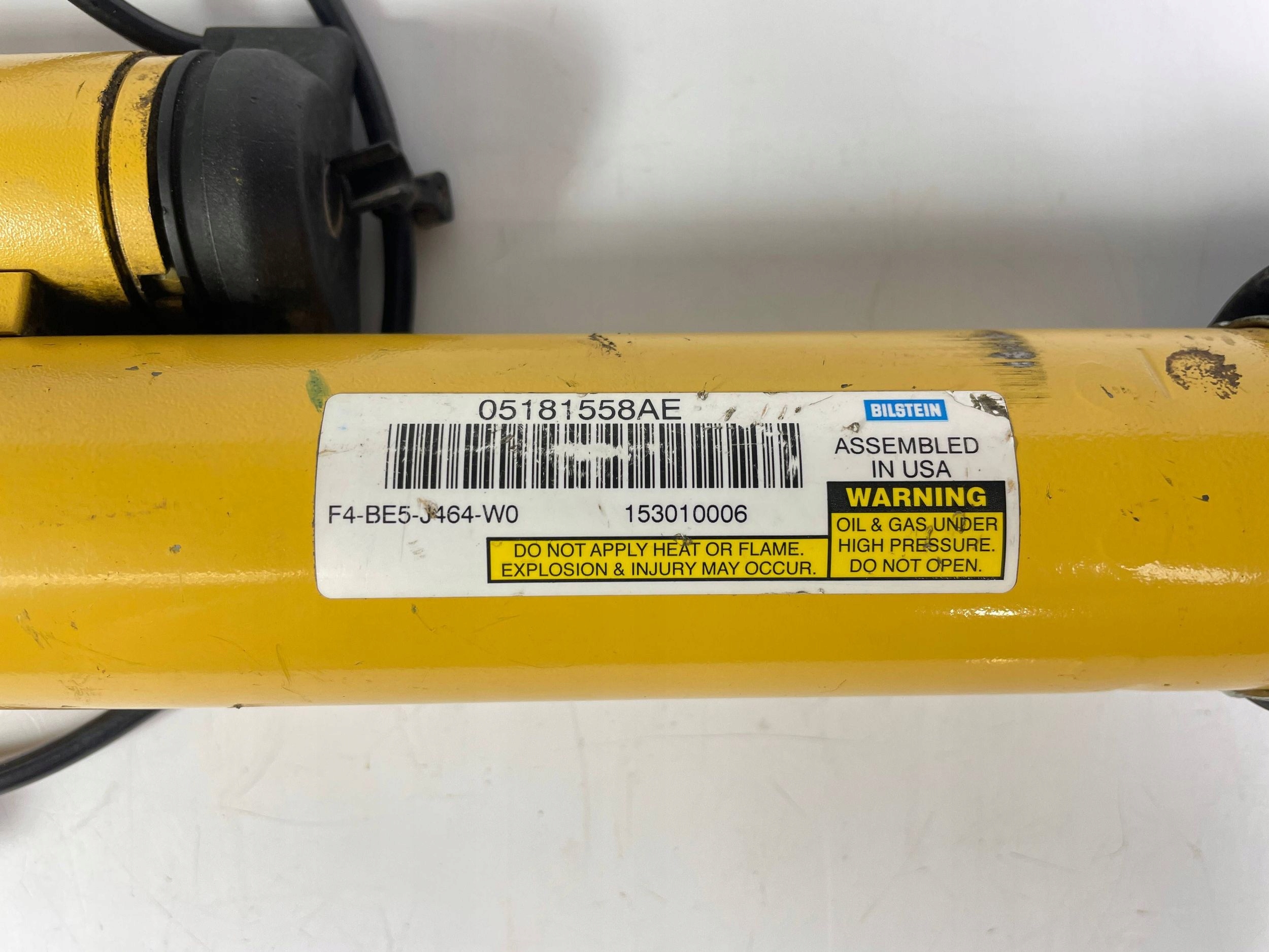 Dodge Challenger 2015-22 shock absorber aktywny left rear part
