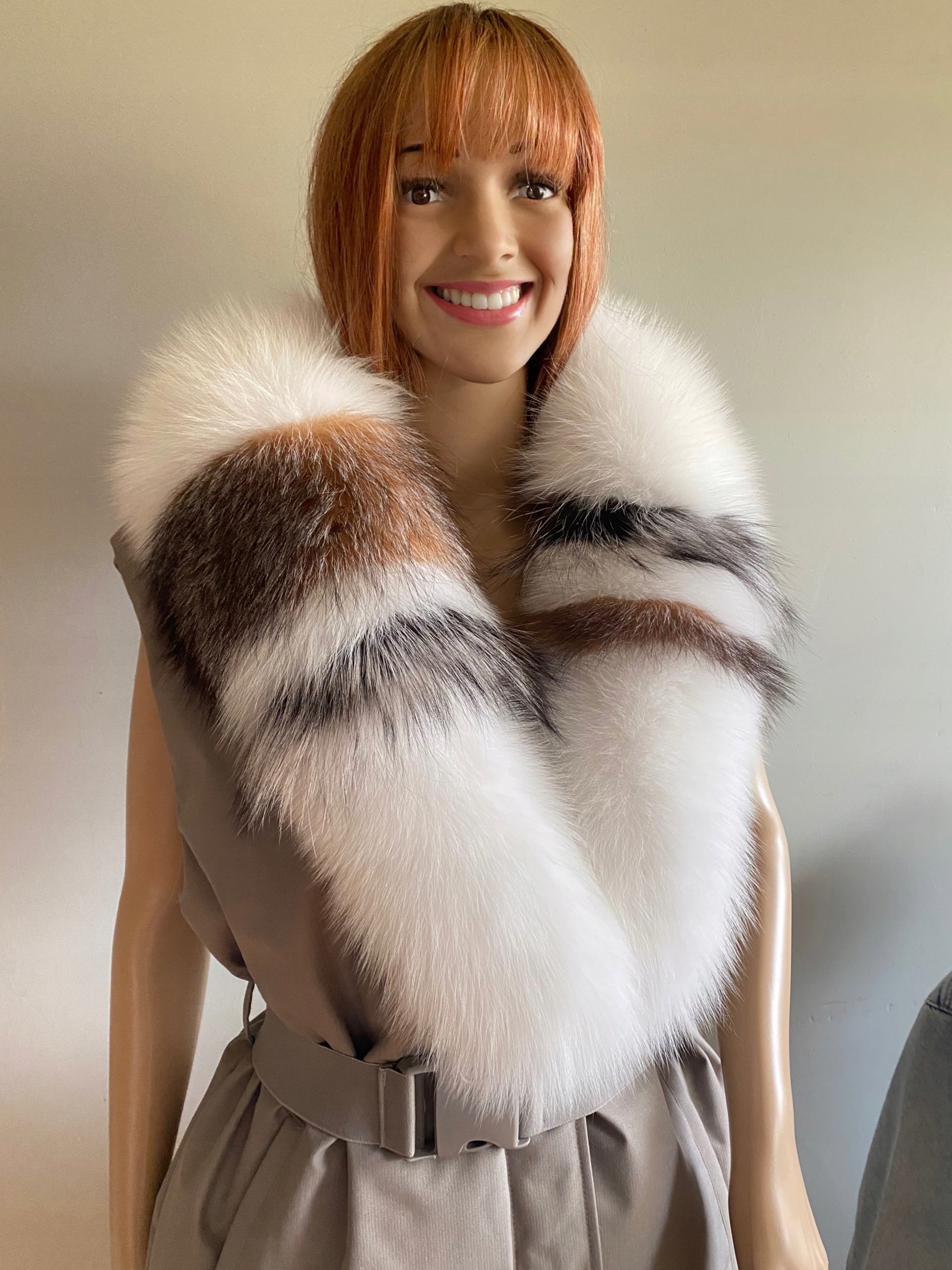 KOŁNIERZ PŁASZCZ-KATANA-FUTRO NATURALNE-LIS