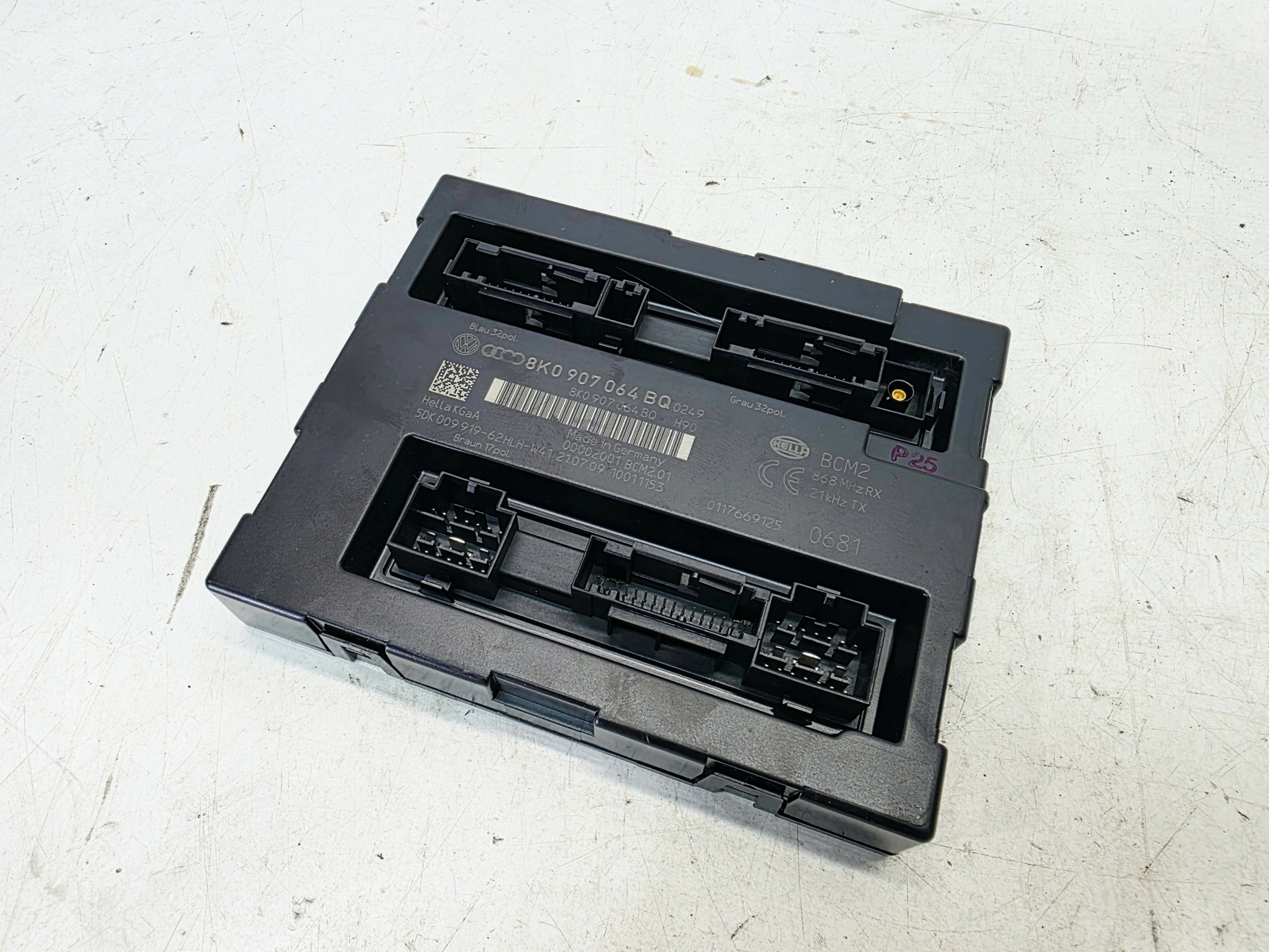 module control unit KOMFORTU AUDI A4 B8 A5 8T Q5 8R 8K0907064BQ
