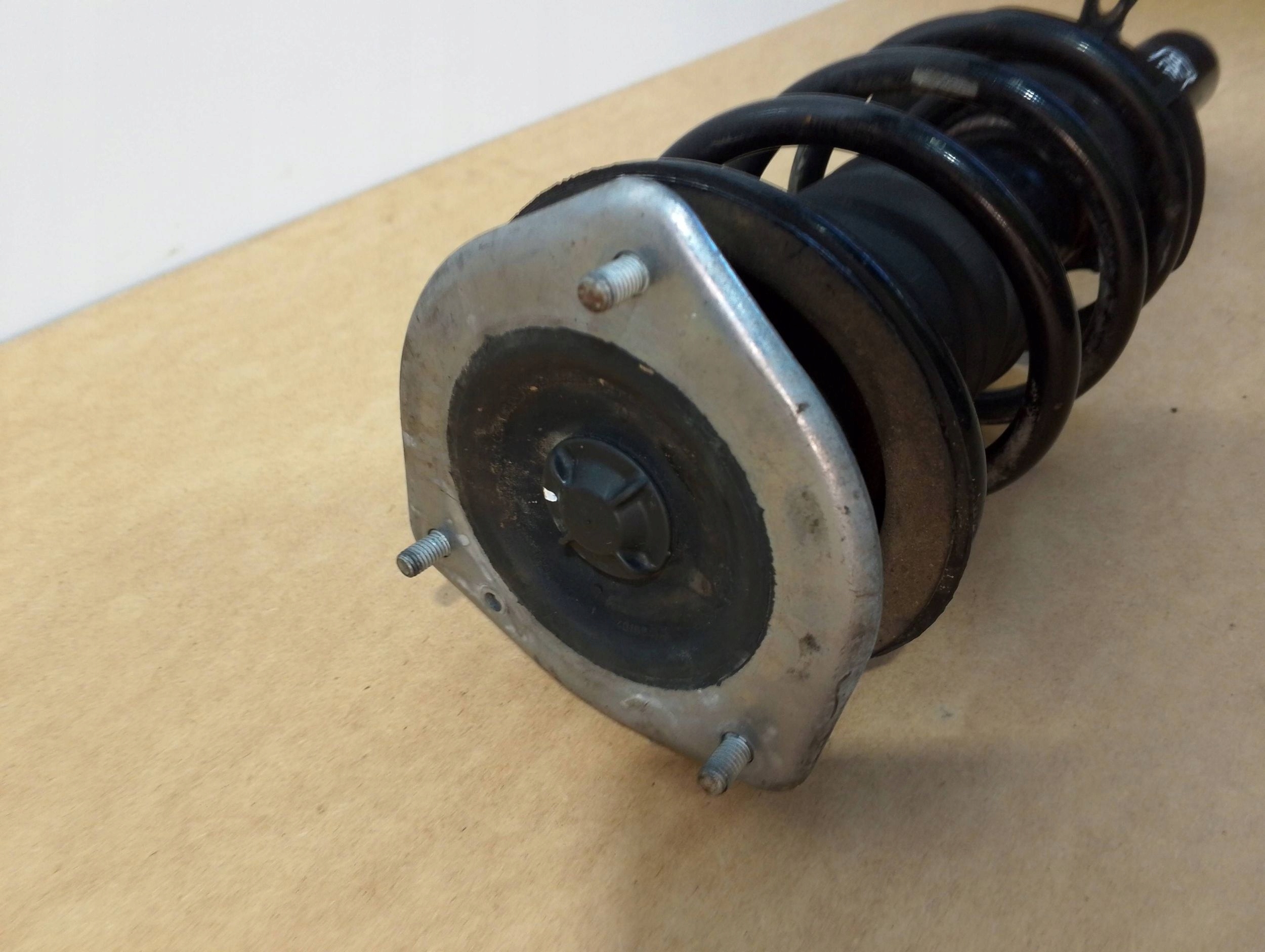 Mini Cooper Countryman R60 shock absorber front left 14941510 (F549)