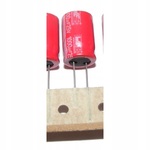 Kondensator elektrolityczny 1000uF 25V 20% 13x20mm R:5mm