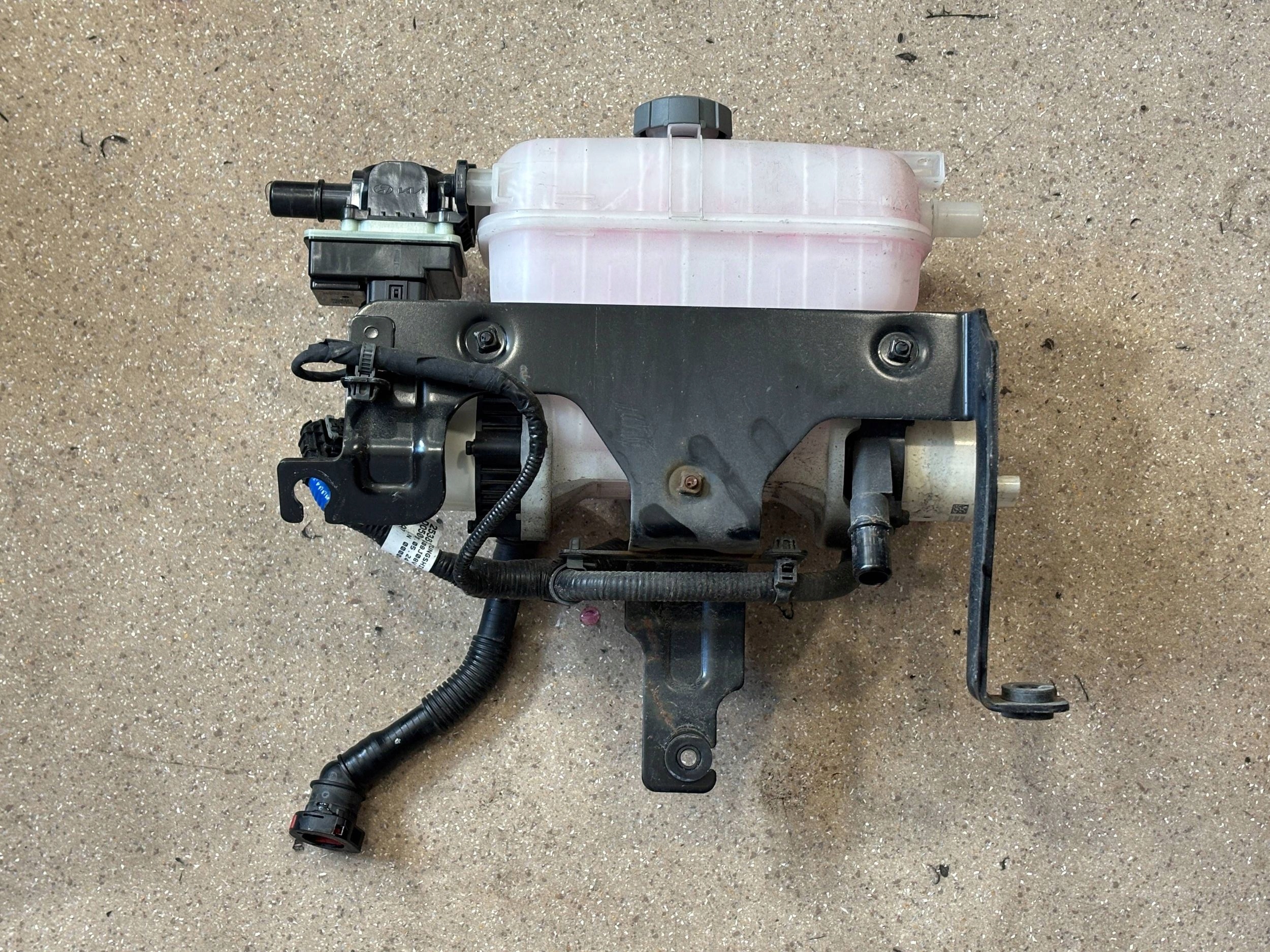 бачок расширительный kia EV9 25429DO500