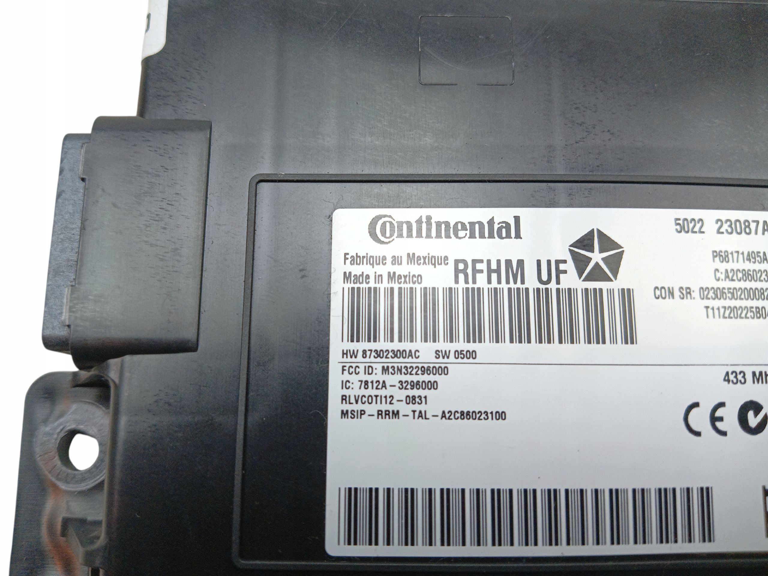 module control unit KEYLESS CHRYSLER 200C II (2014-2016) 87302300AC 68171495AF